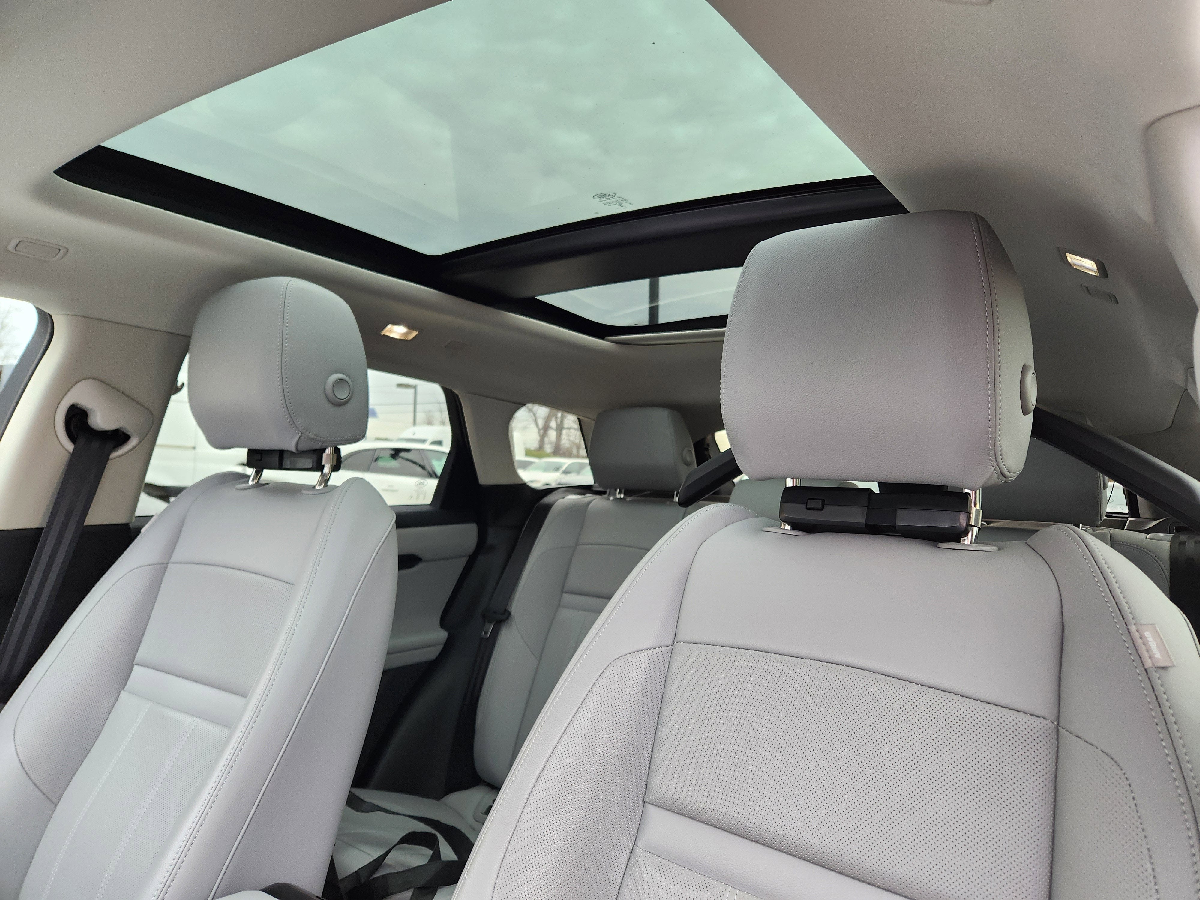 2025 Land Rover Range Rover Evoque S