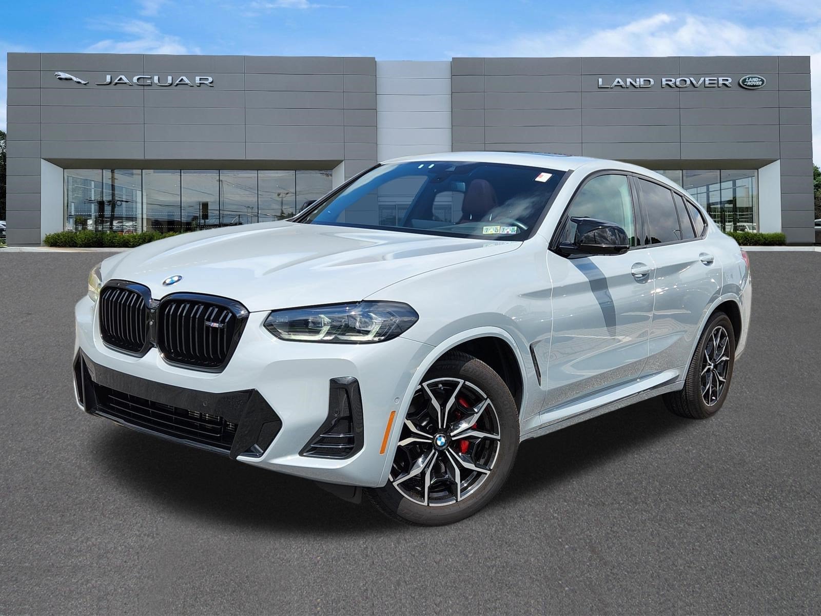 2024 BMW X4 Base