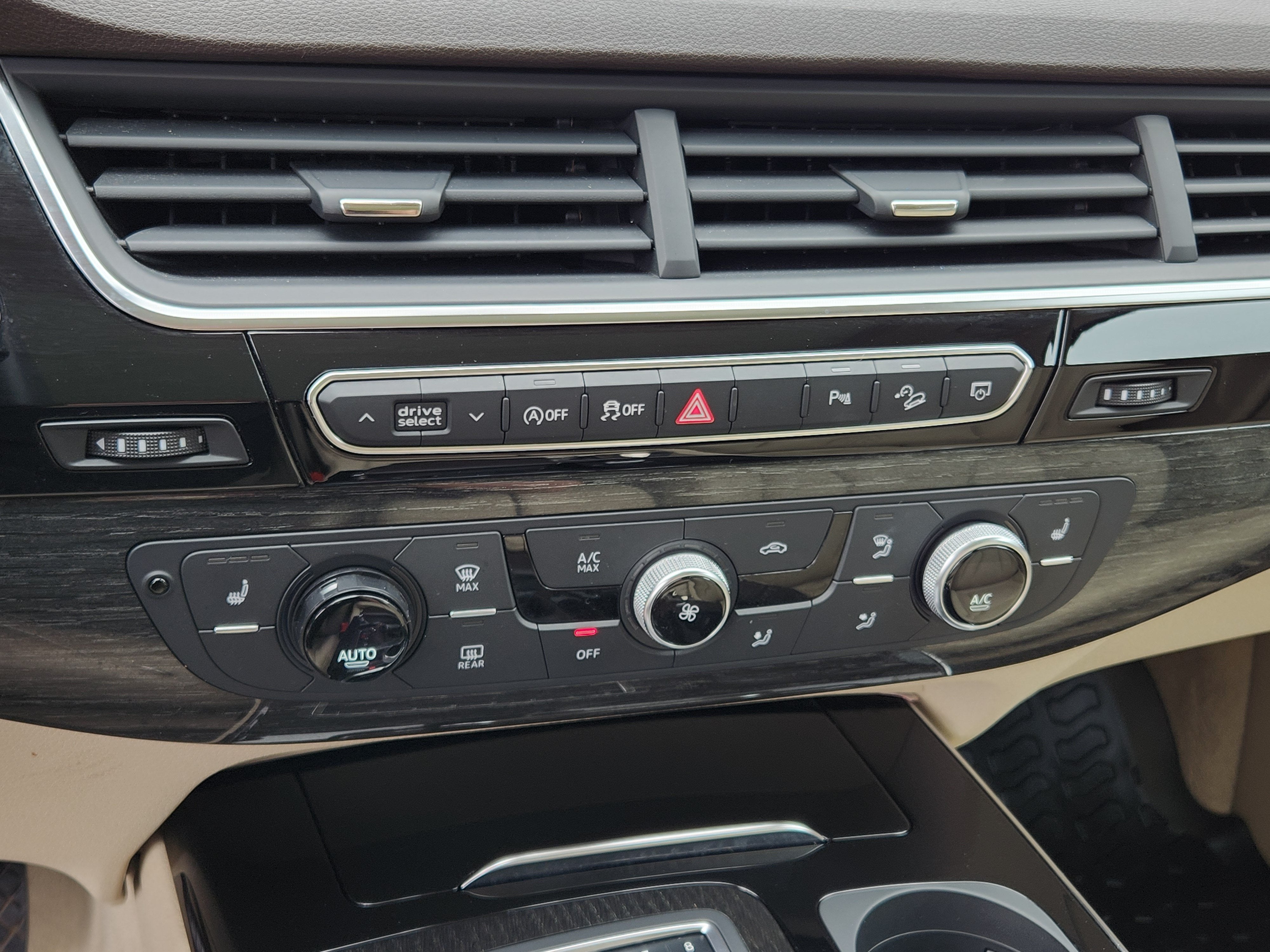2019 Audi Q7 55 Premium