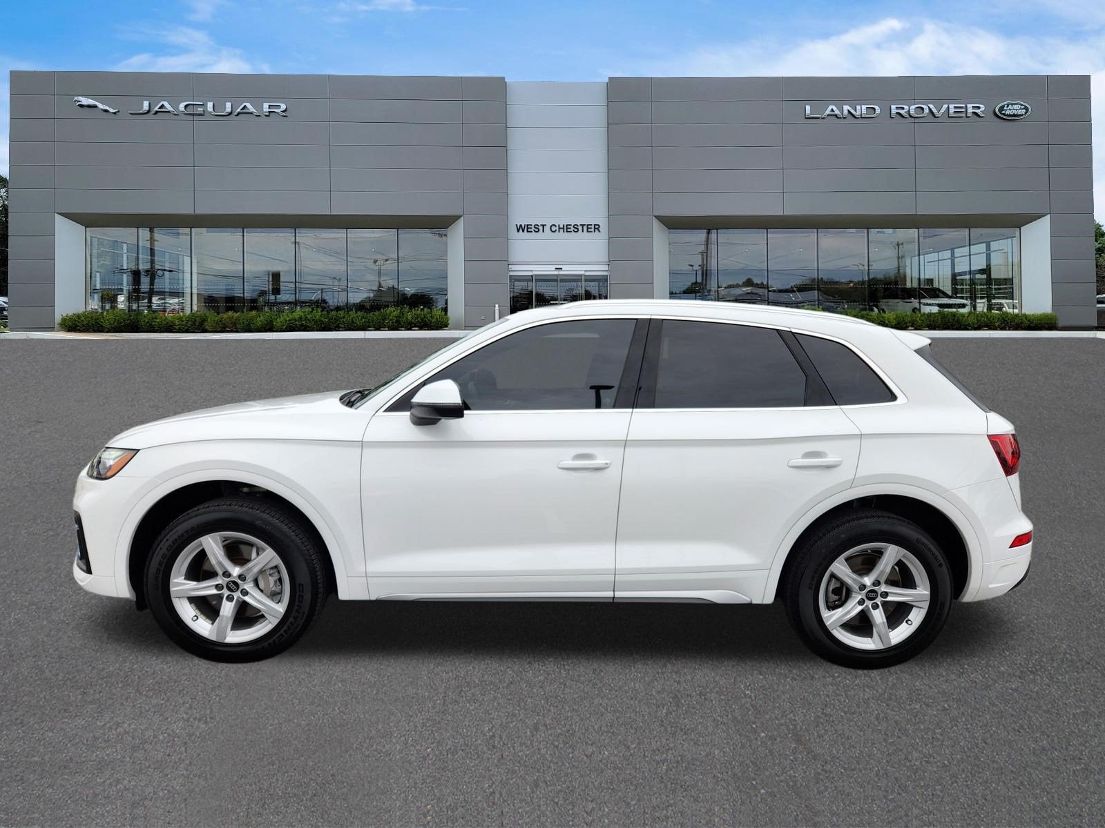2023 Audi Q5 40 Premium