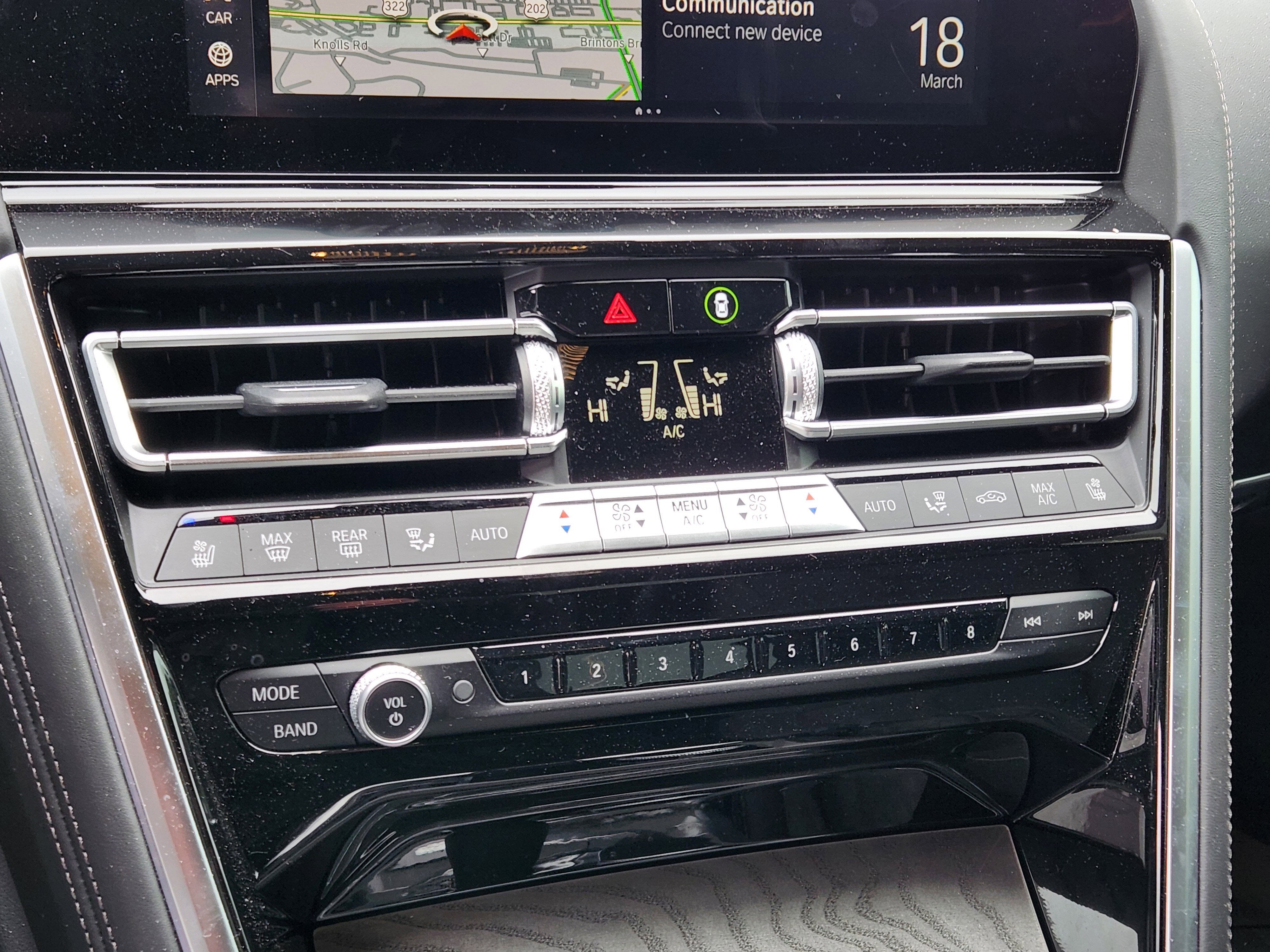 2022 BMW 8 Series 840i