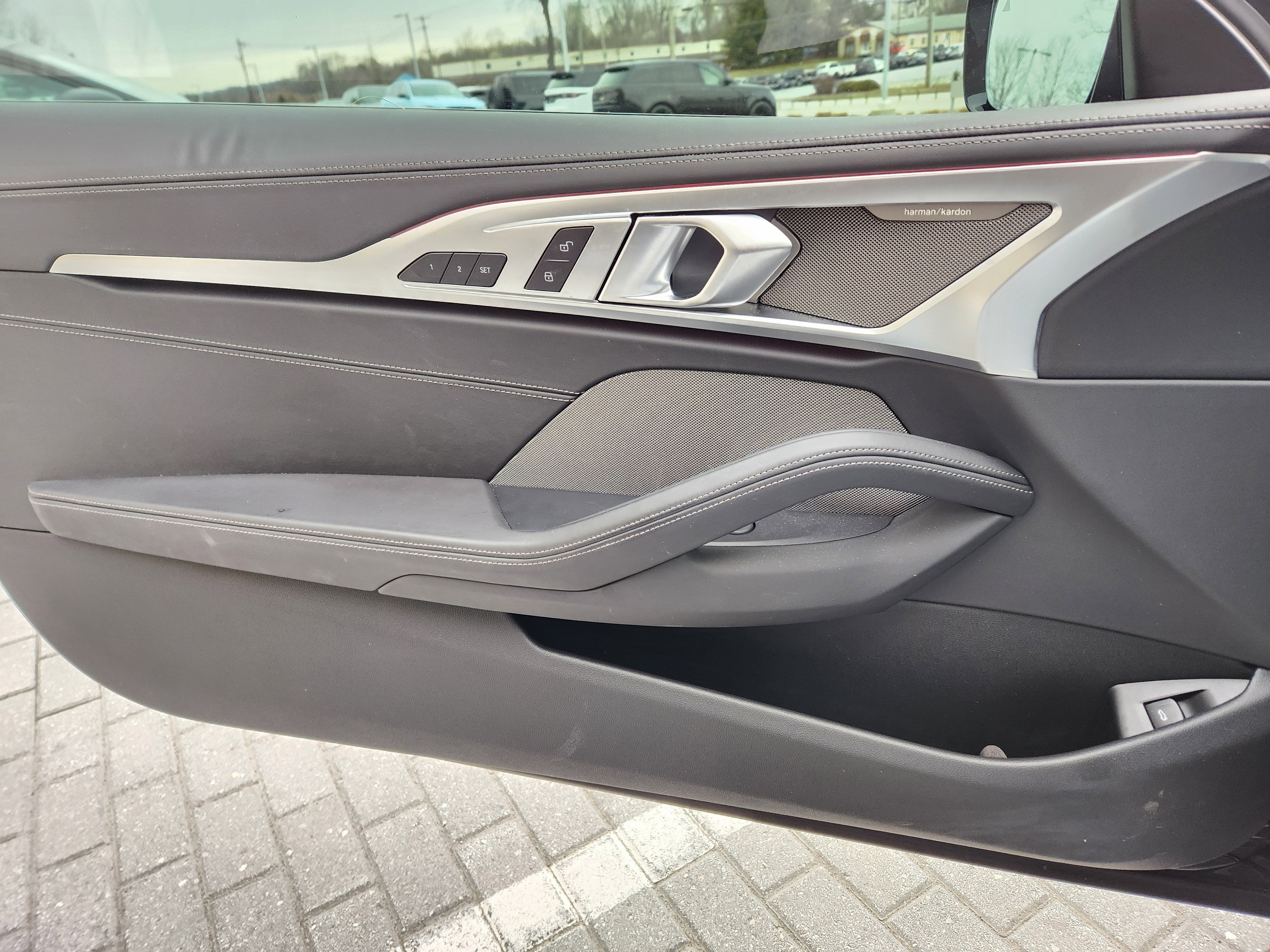 2022 BMW 8 Series 840i