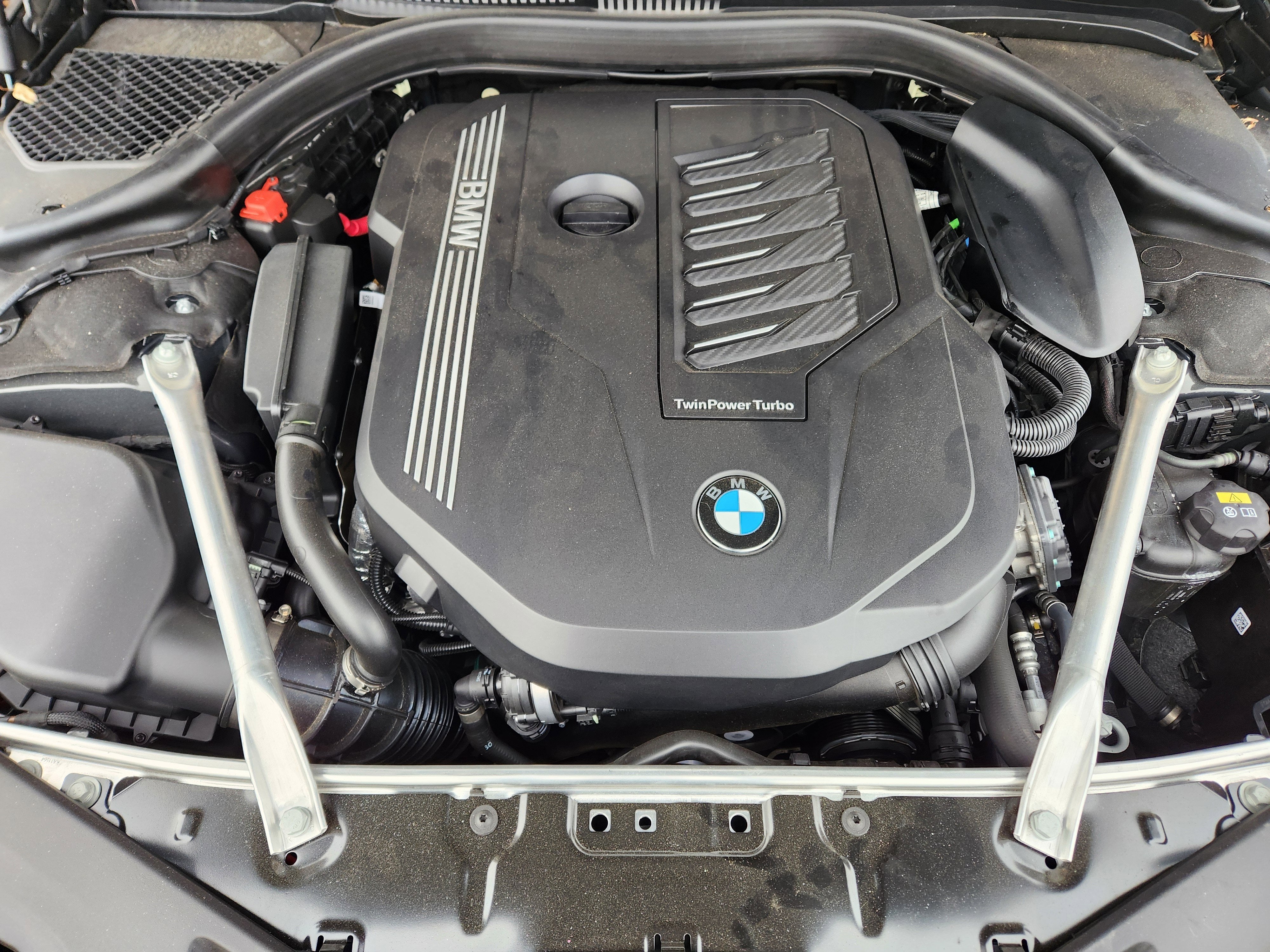 2022 BMW 8 Series 840i