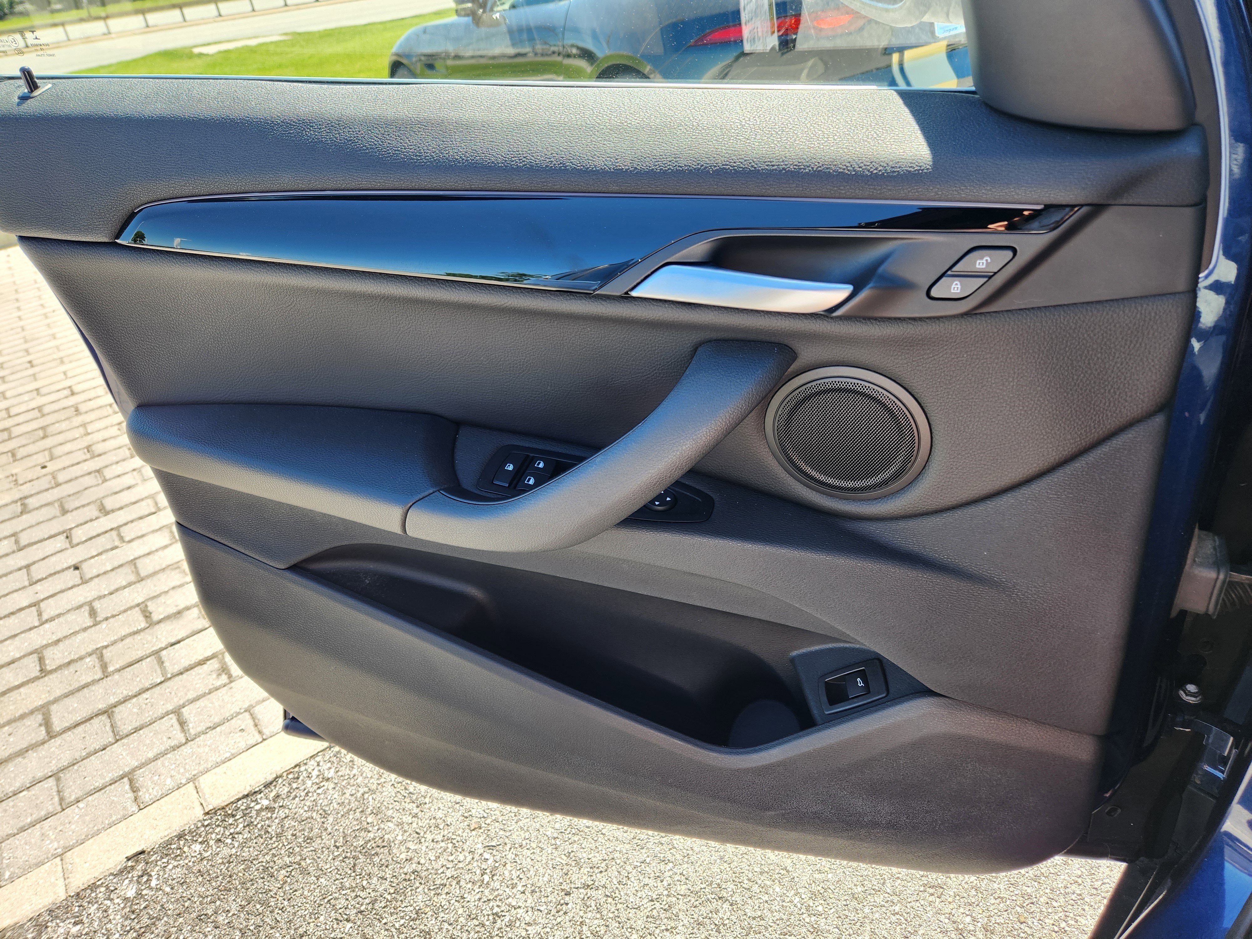 2020 BMW X1 xDrive28i
