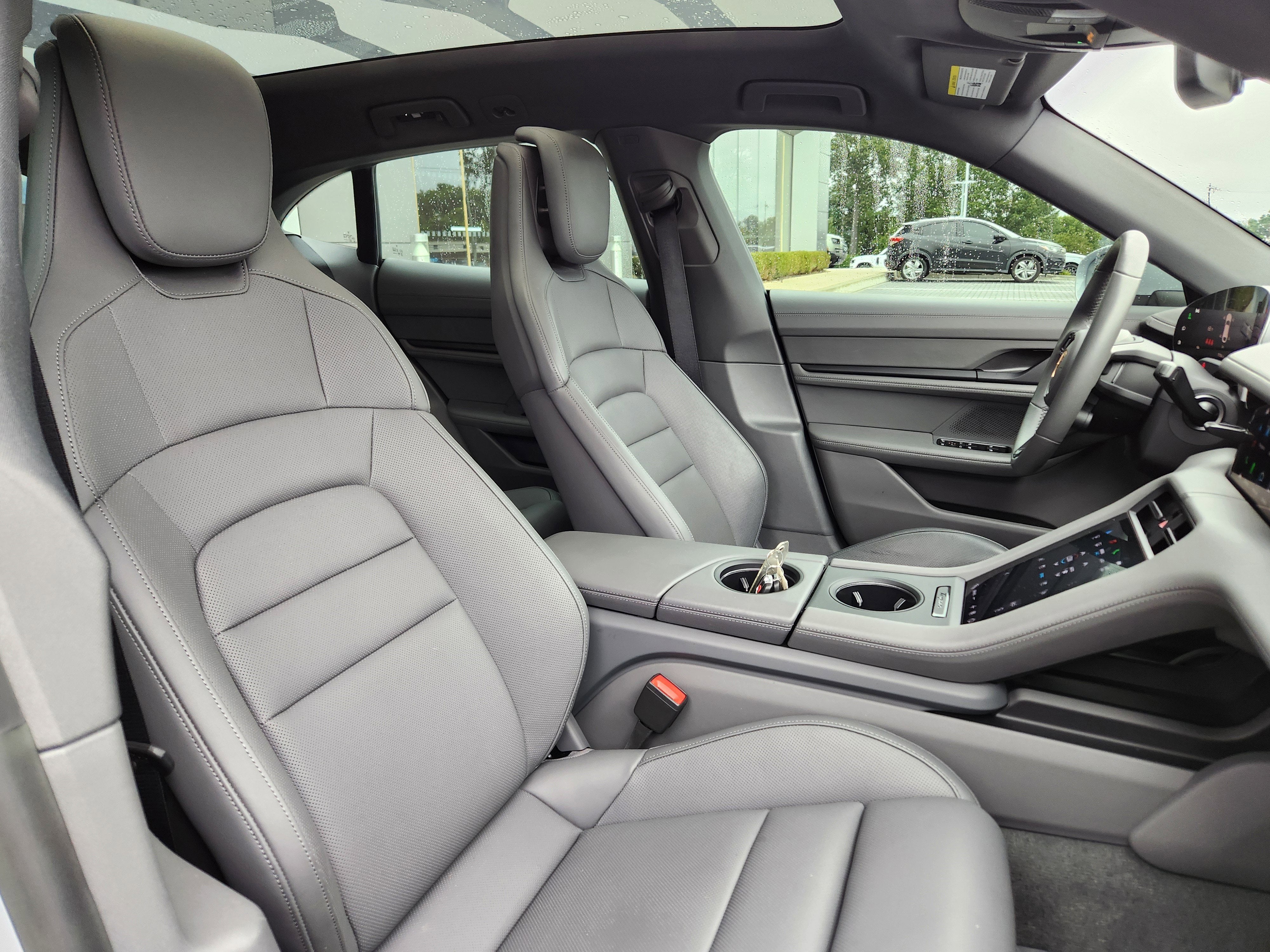 2023 Porsche Taycan Cross Turismo 4S