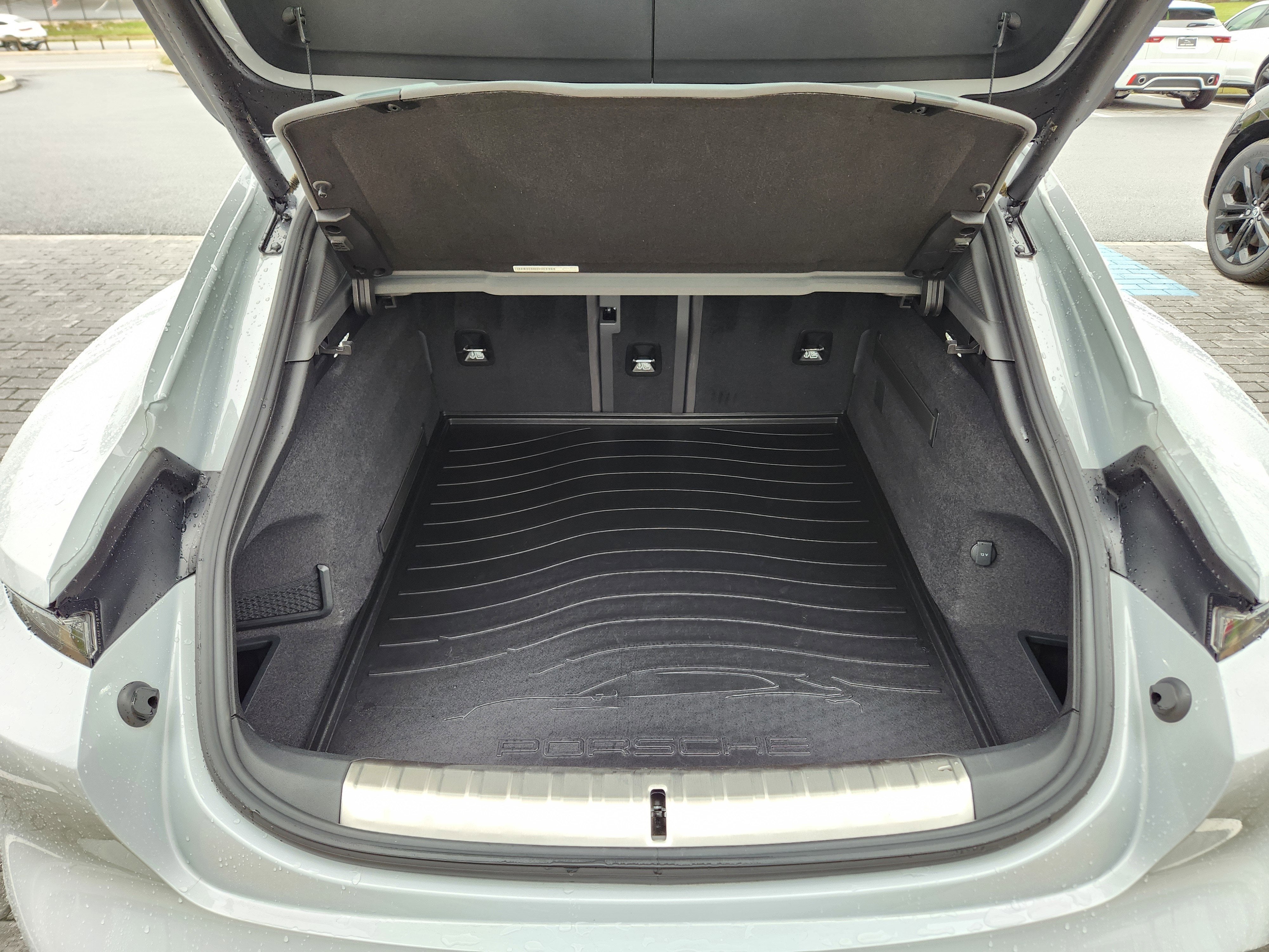 2023 Porsche Taycan Cross Turismo 4S