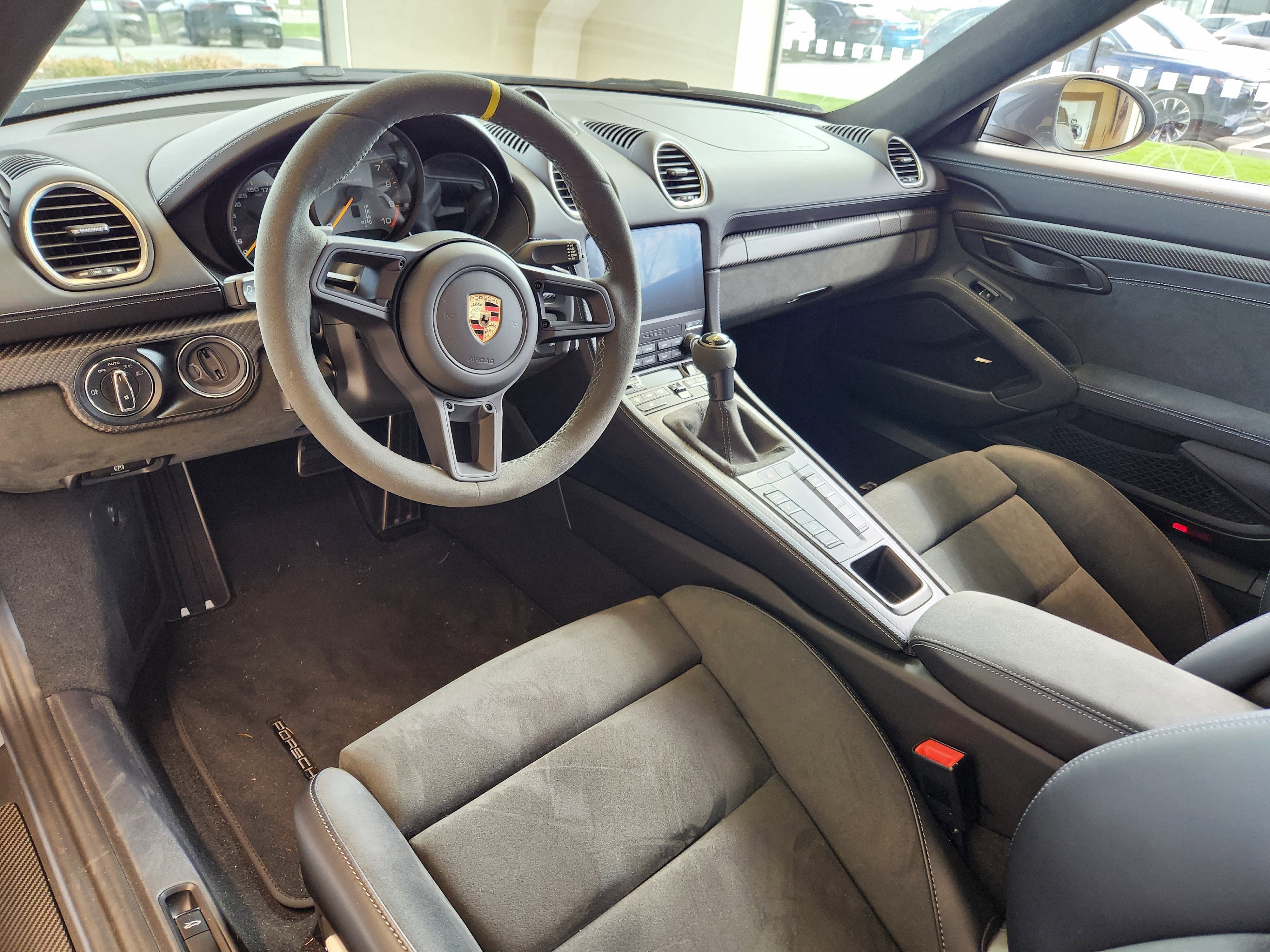 2025 Porsche 718 Spyder RS