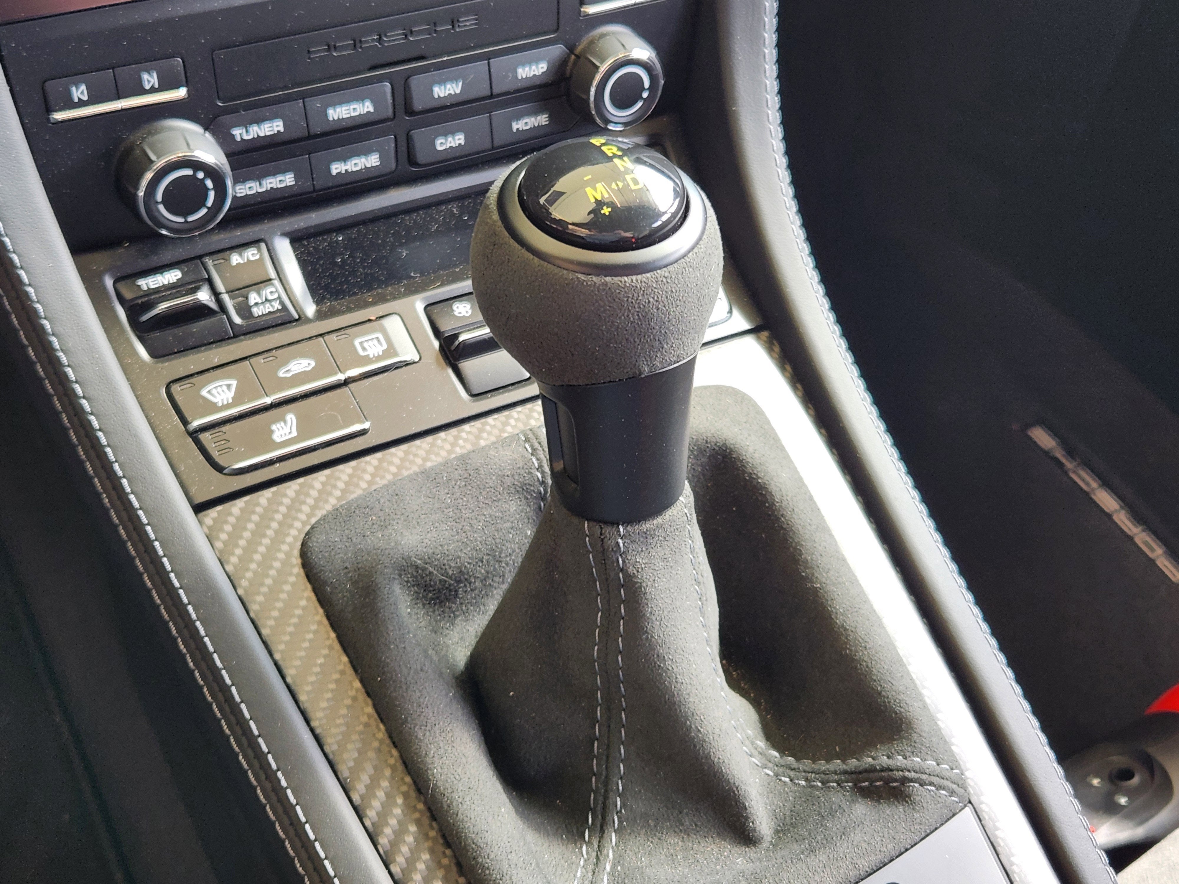 2025 Porsche 718 Spyder RS