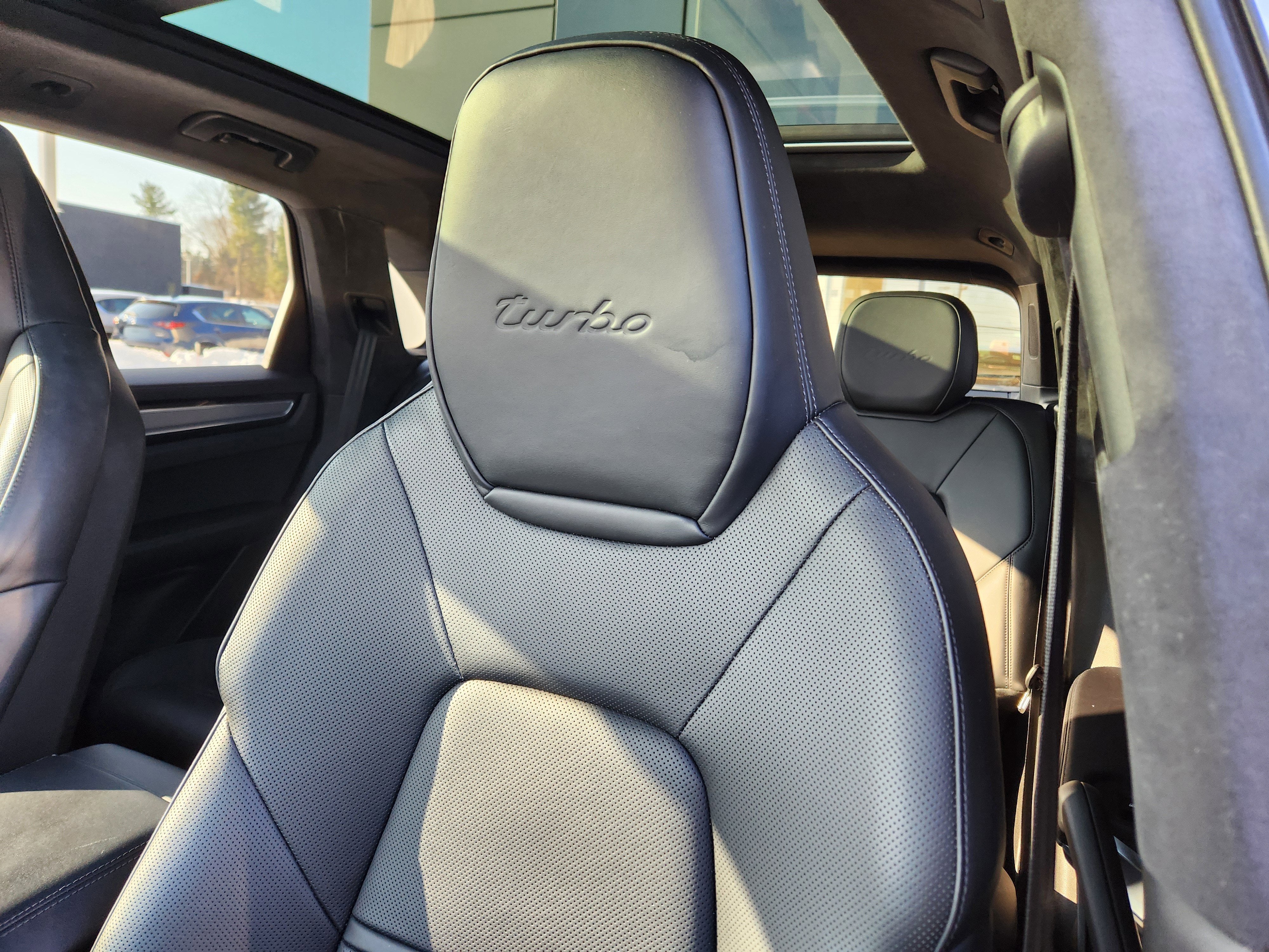 2023 Porsche Cayenne Turbo