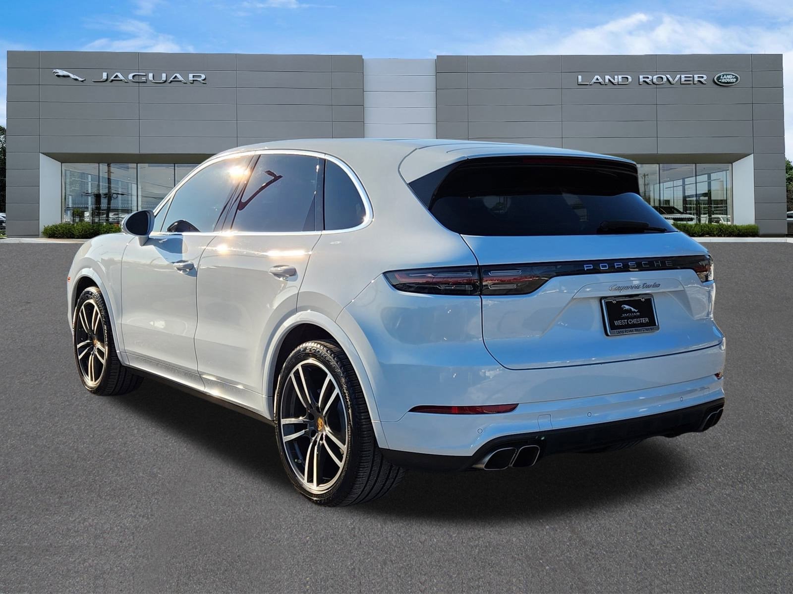 2023 Porsche Cayenne Turbo