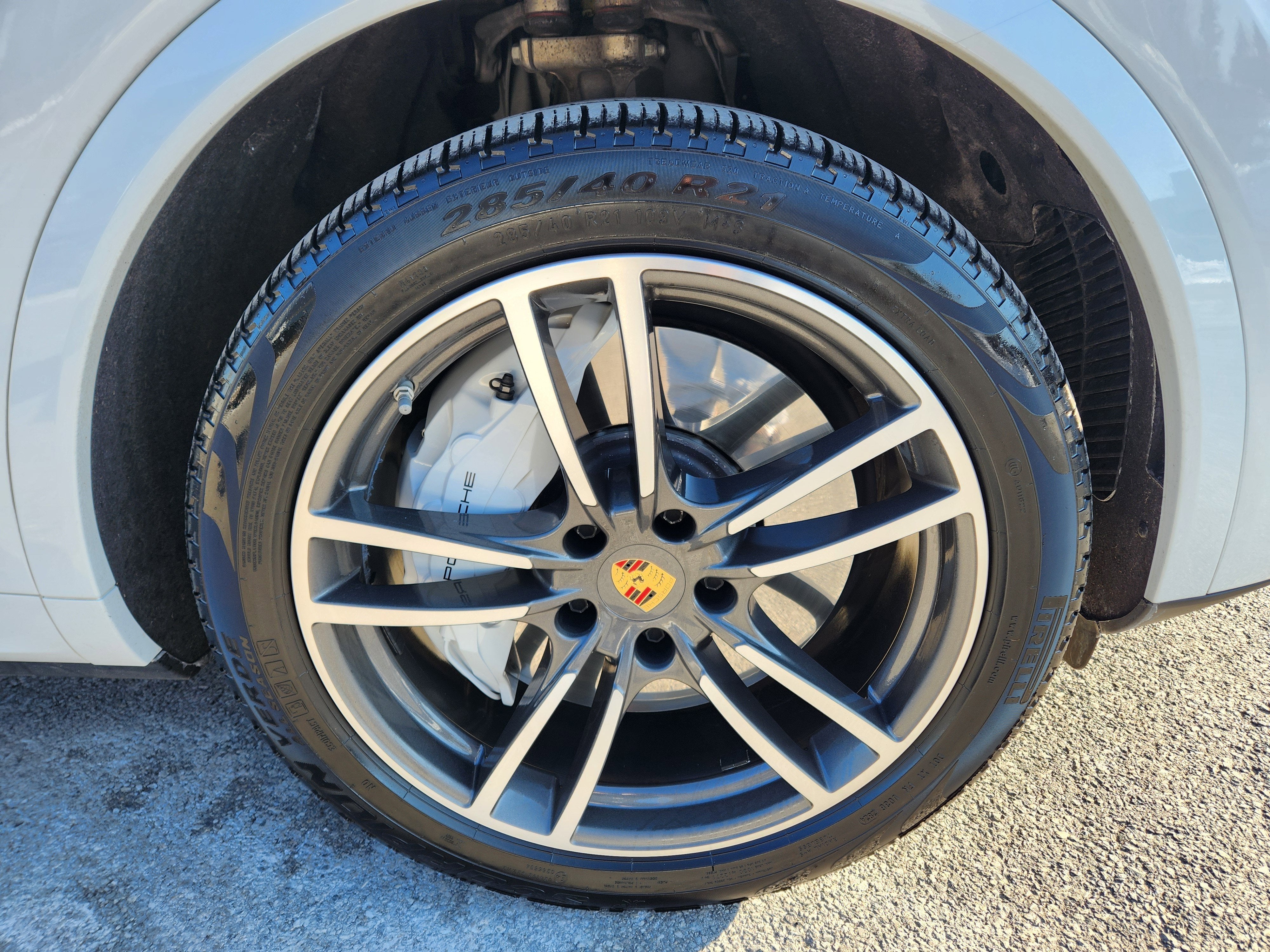 2023 Porsche Cayenne Turbo