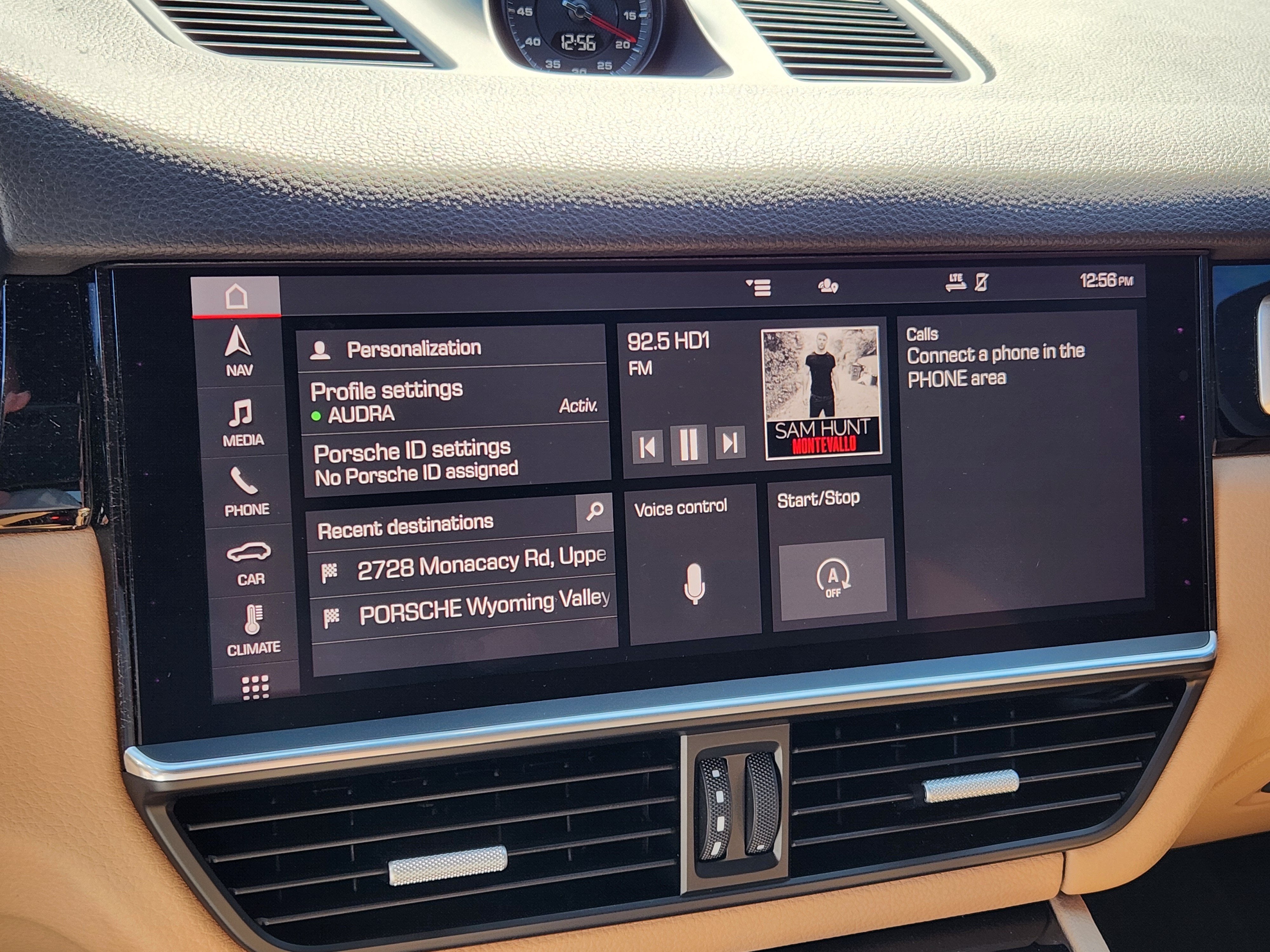 2021 Porsche Cayenne Coupe Base