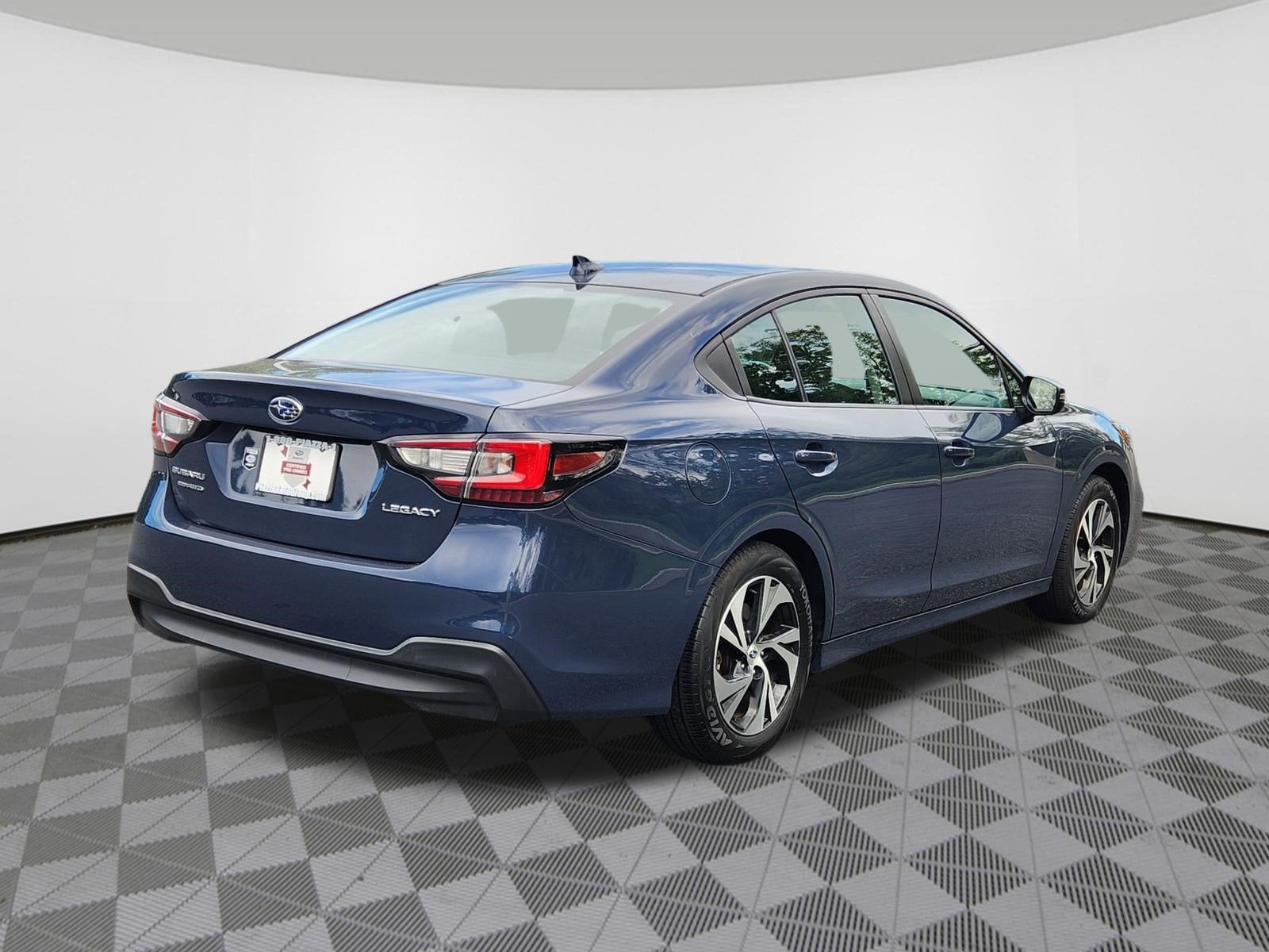 2024 Subaru Legacy Premium Blind Spot Detection w/ Rear Cross Traffic Alert +