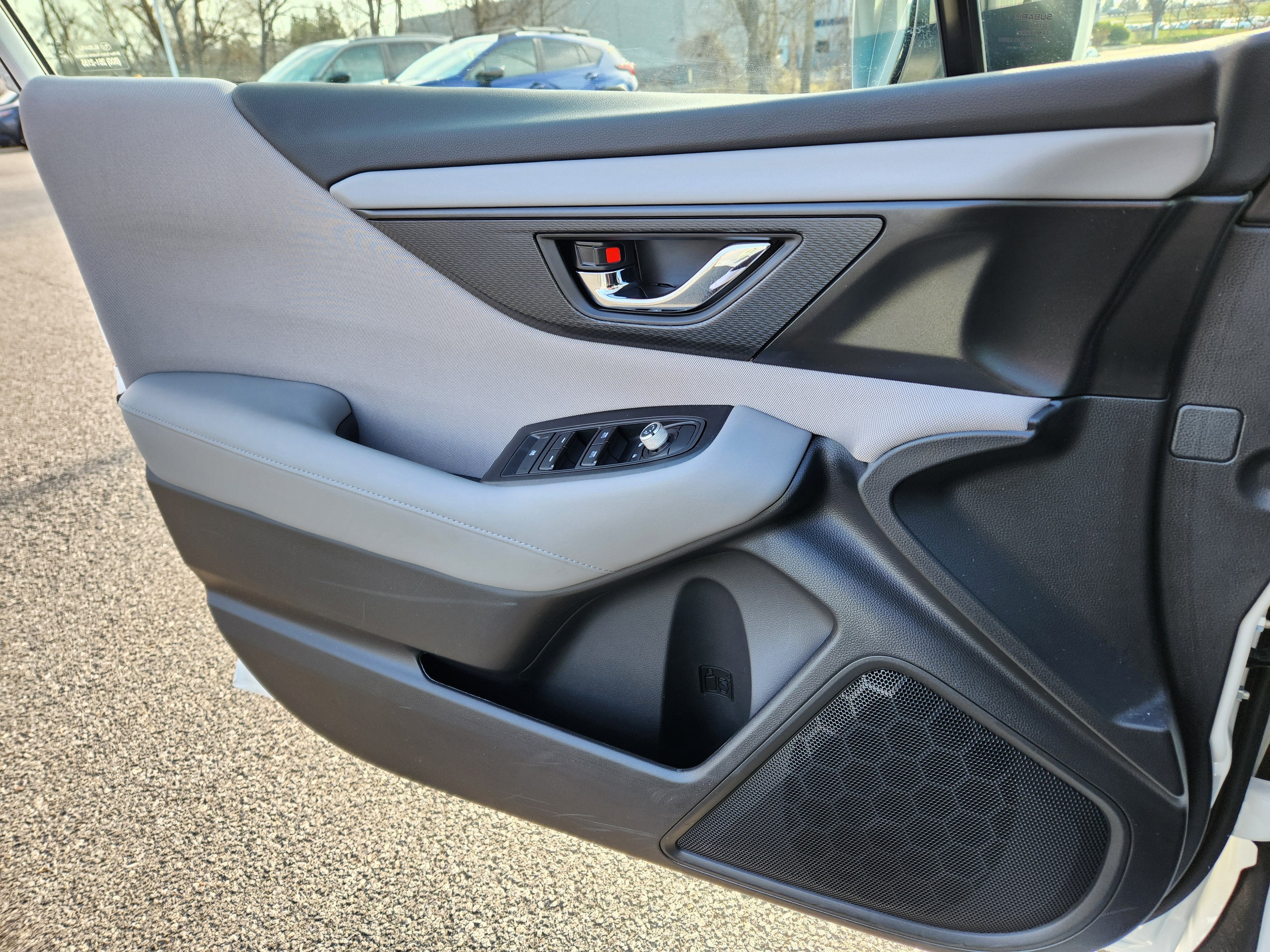 2025 Subaru Legacy Premium Blind Spot Detection w/ Rear Cross Traffic Alert +