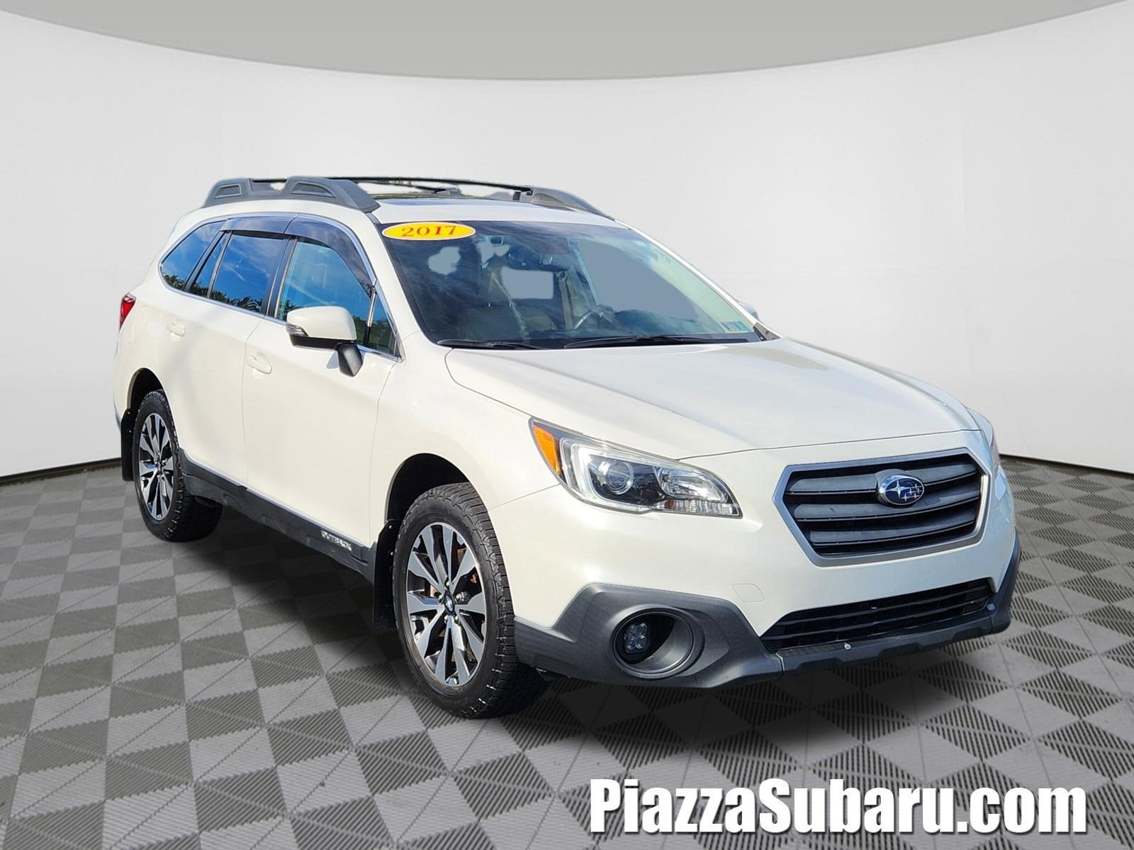 2017 Subaru Outback 2.5i LimitedEyeSight + Navigation System + High Beam As
