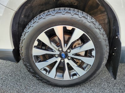 2017 Subaru Outback 2.5i LimitedEyeSight + Navigation System + High Beam As