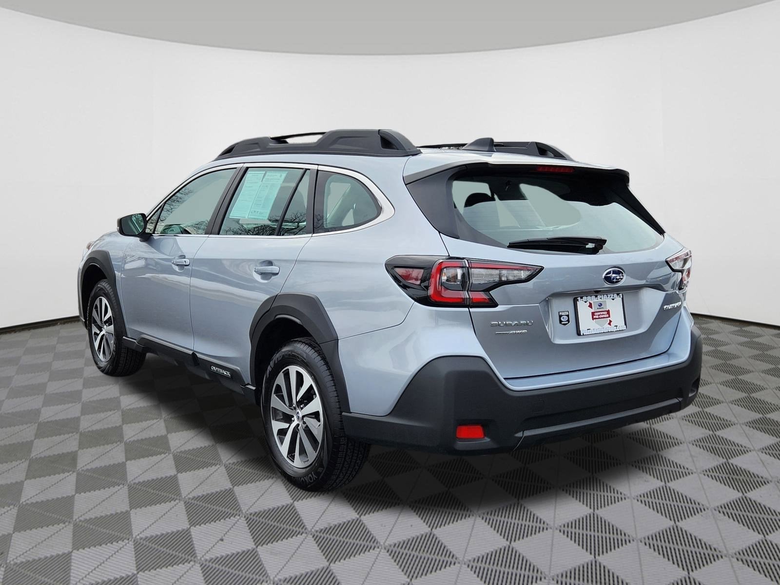 2025 Subaru Outback 2.5i