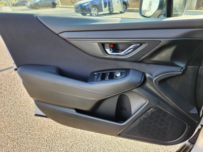 2025 Subaru Outback Premium Blind Spot Detection w/ Rear Cross Traffic Alert+K