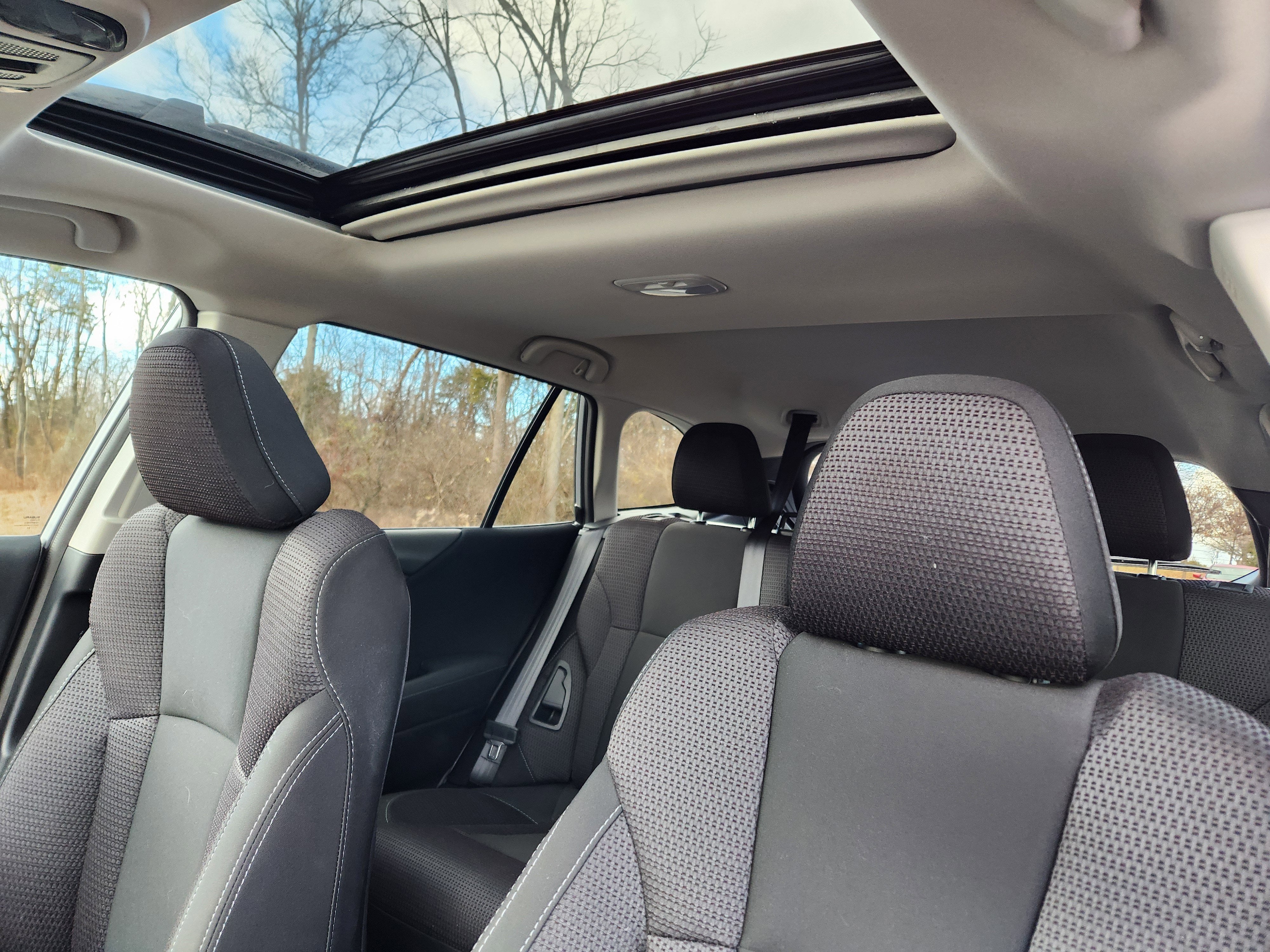 2025 Subaru Outback Premium Blind Spot Detection w/ Rear Cross Traffic Alert +