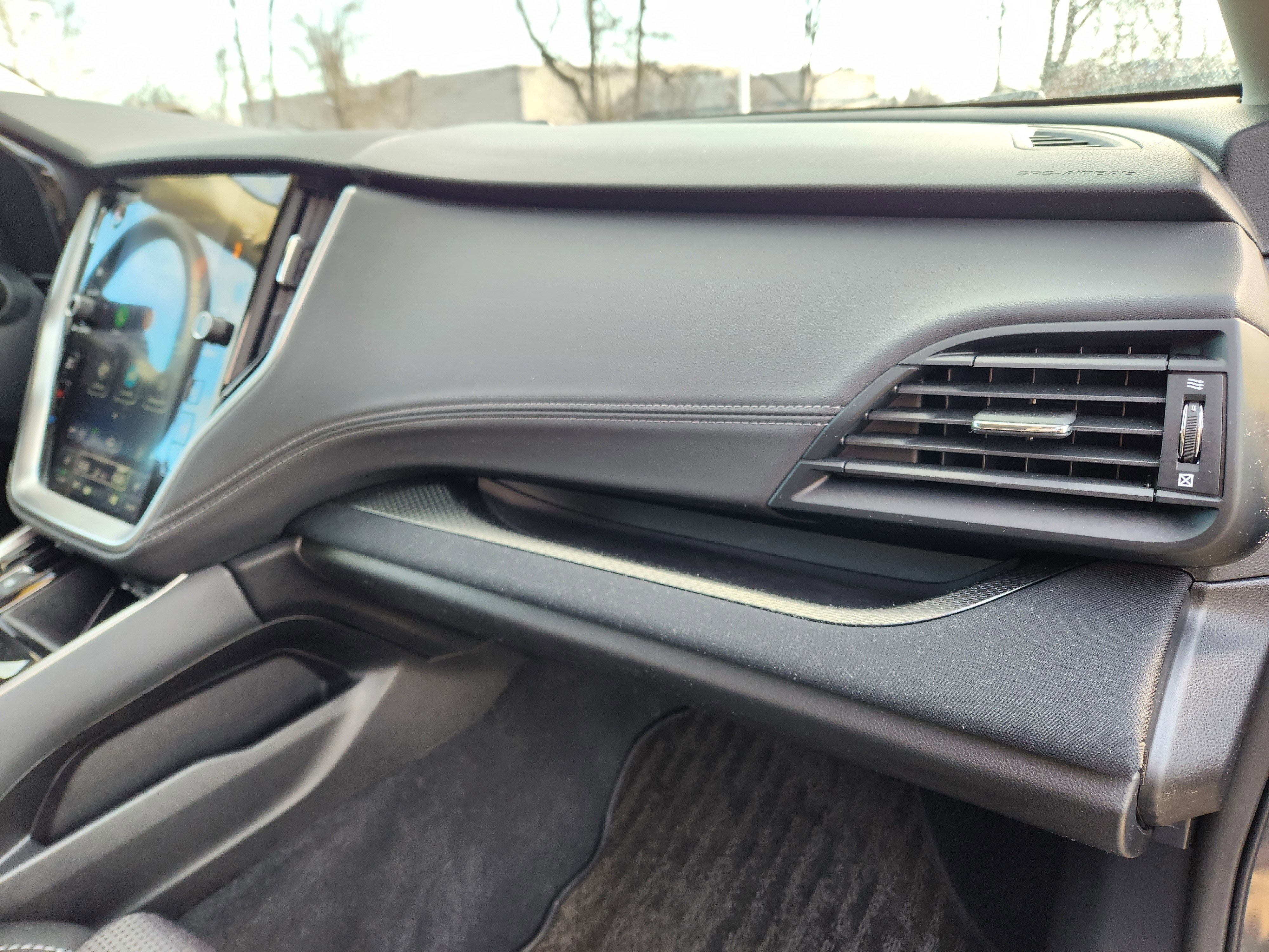 2025 Subaru Outback Premium Blind Spot Detection w/ Rear Cross Traffic Alert +