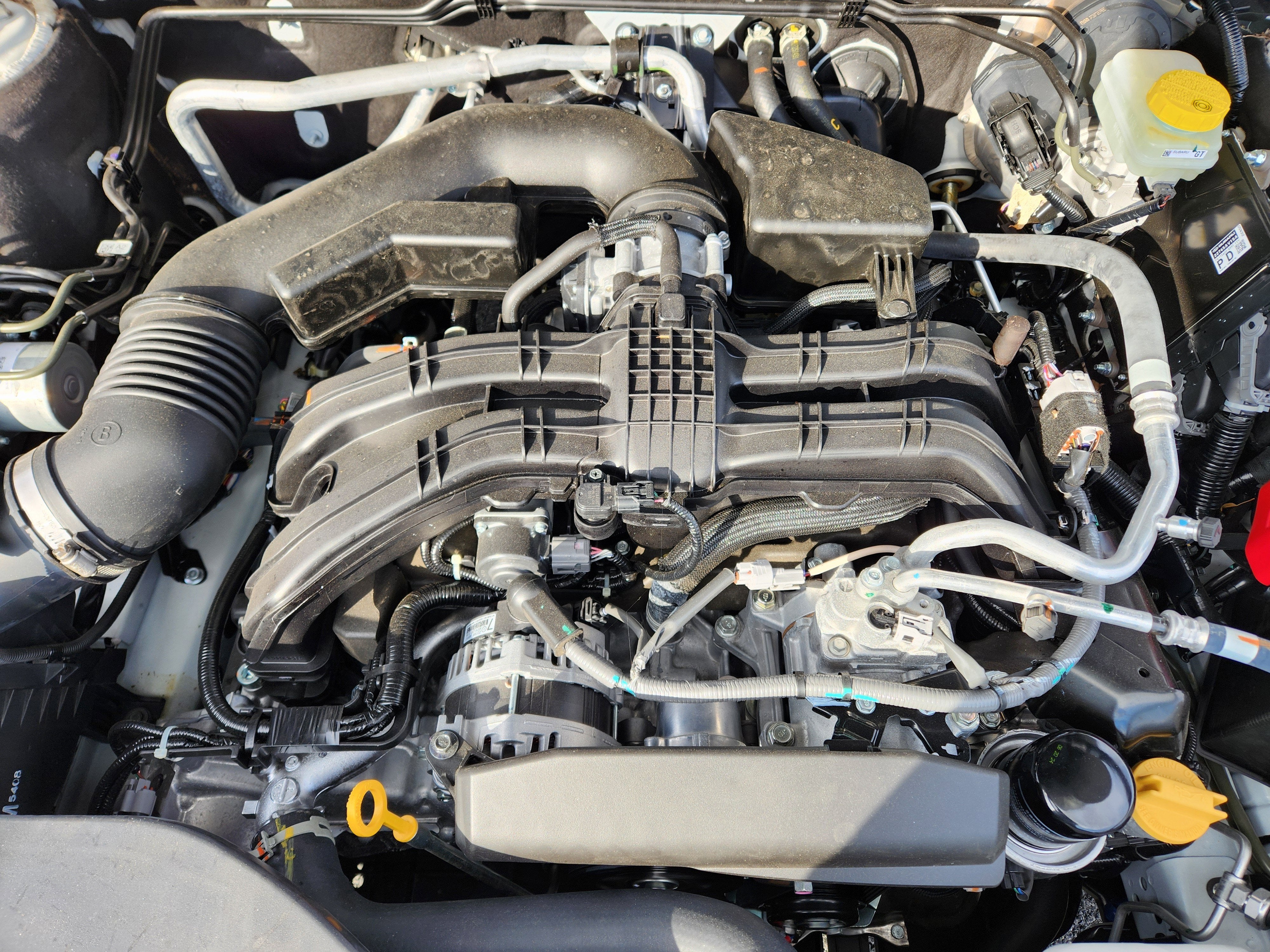 2025 Subaru Outback Premium Blind Spot Detection w/ Rear Cross Traffic Alert +