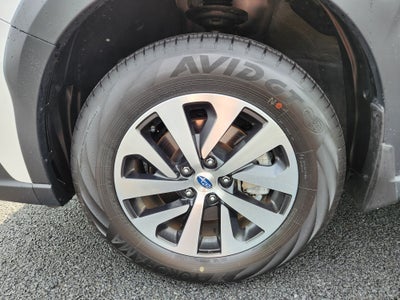 2025 Subaru Outback Premium Blind Spot Detection w/ Rear Cross Traffic Alert +