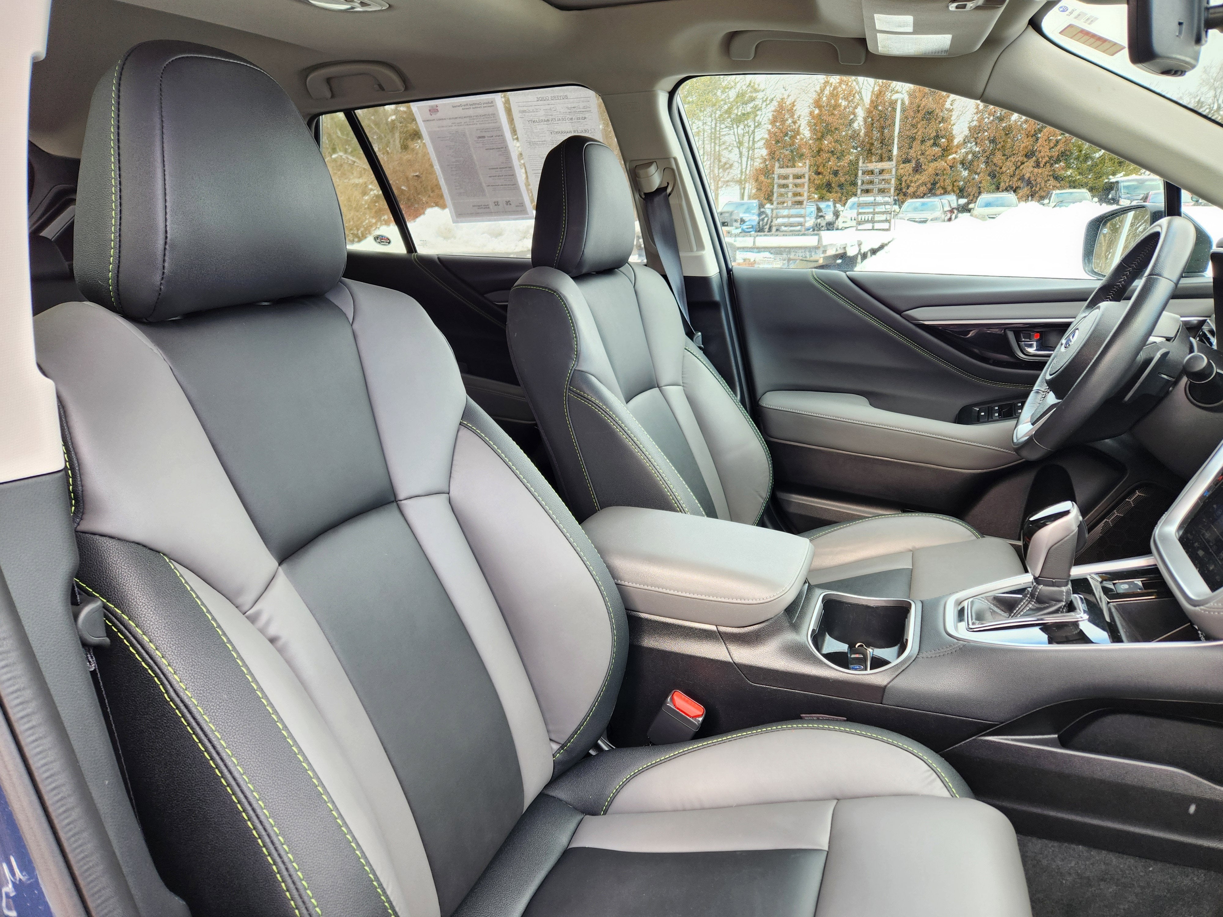 2023 Subaru Outback Onyx Edition Power Moonroof + 11.6 inch Multimedia Navigation S