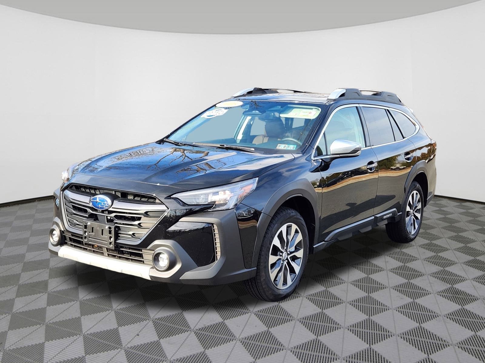 2025 Subaru Outback Touring XT