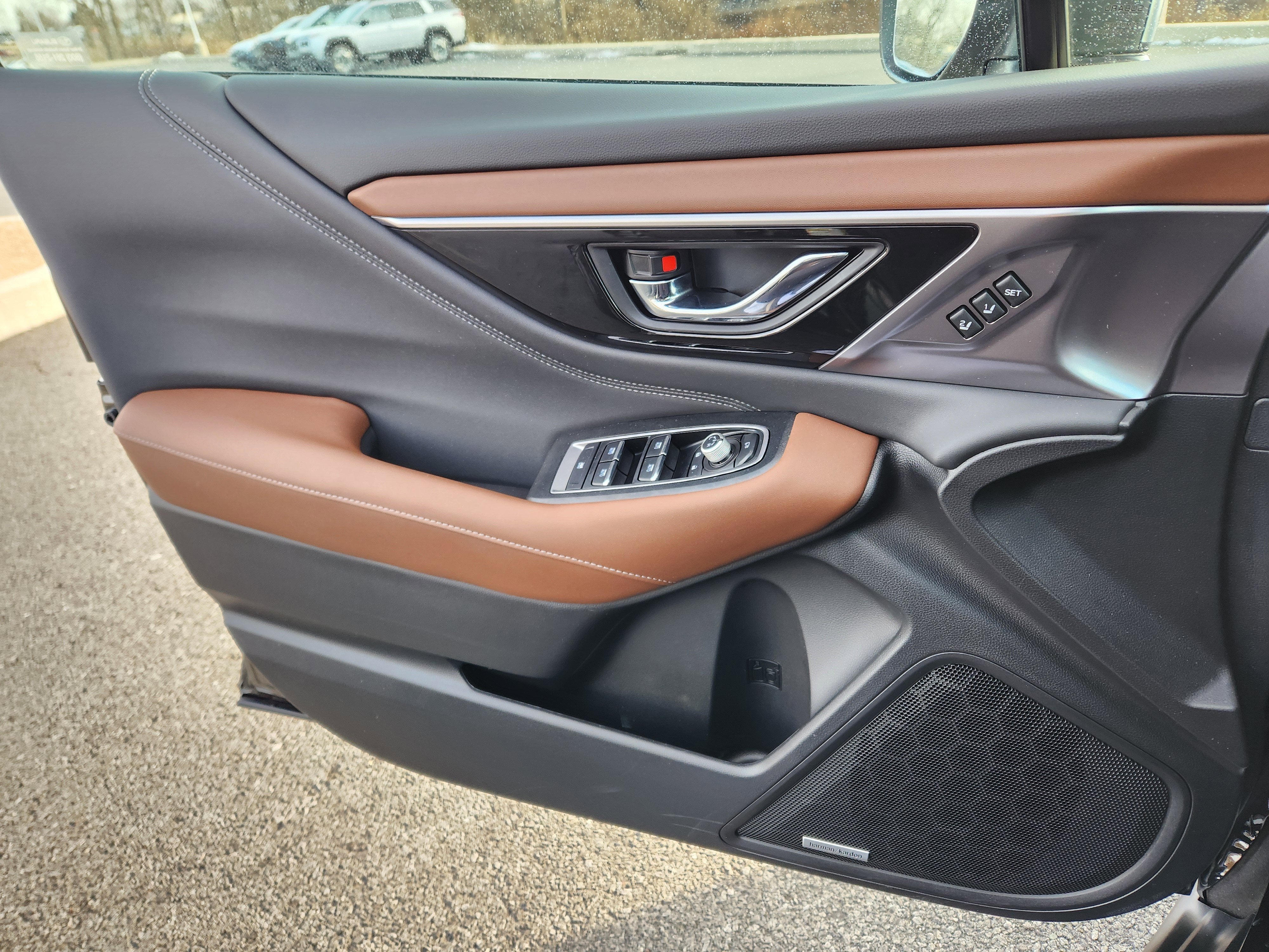 2025 Subaru Outback Touring XT