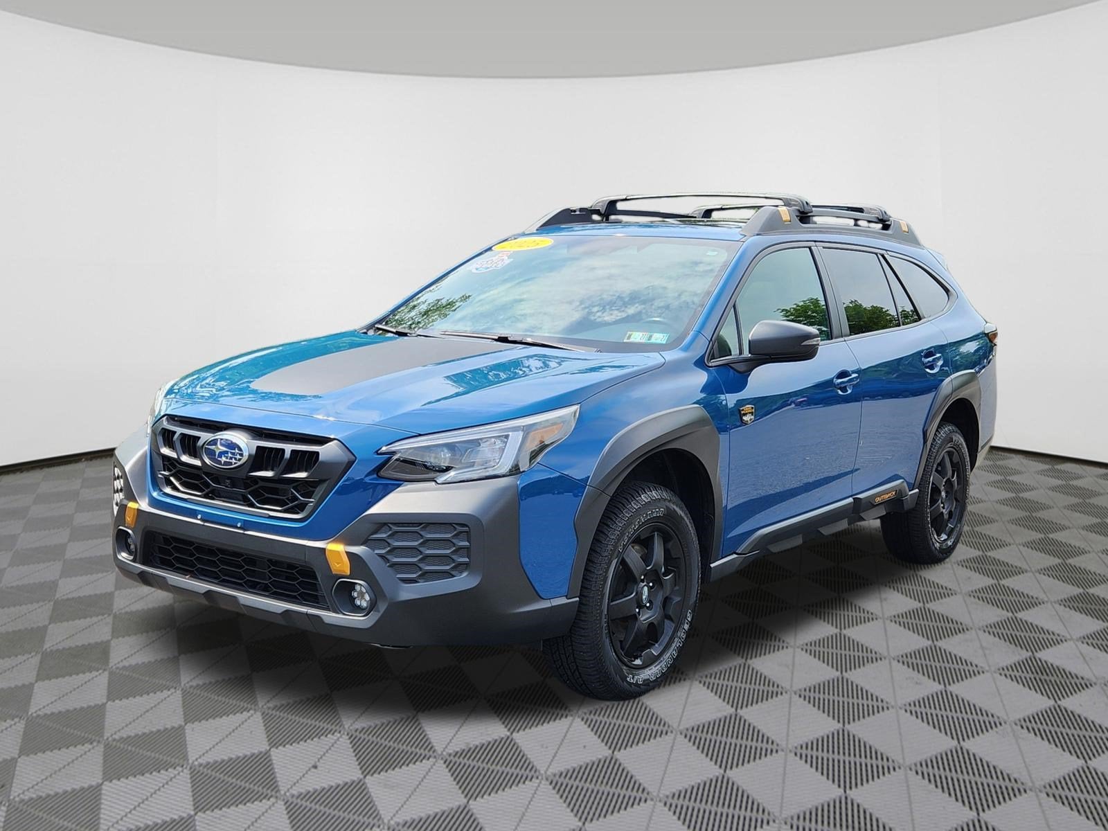 2025 Subaru Outback Wilderness Power Moonroof + MySubaru 11.6-inch Multimedia Nav