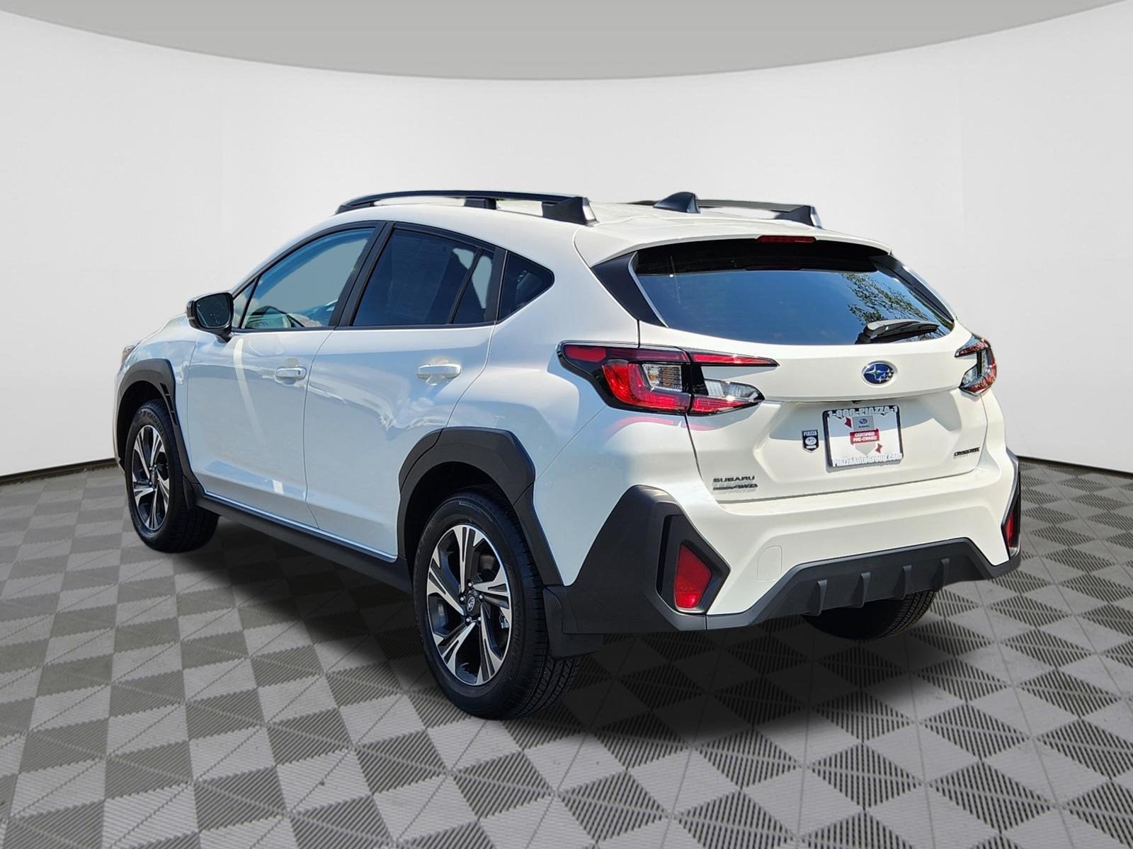 2026 Subaru Crosstrek Premium Blind Spot Detection w/ Rear Cross Traffic Alert +