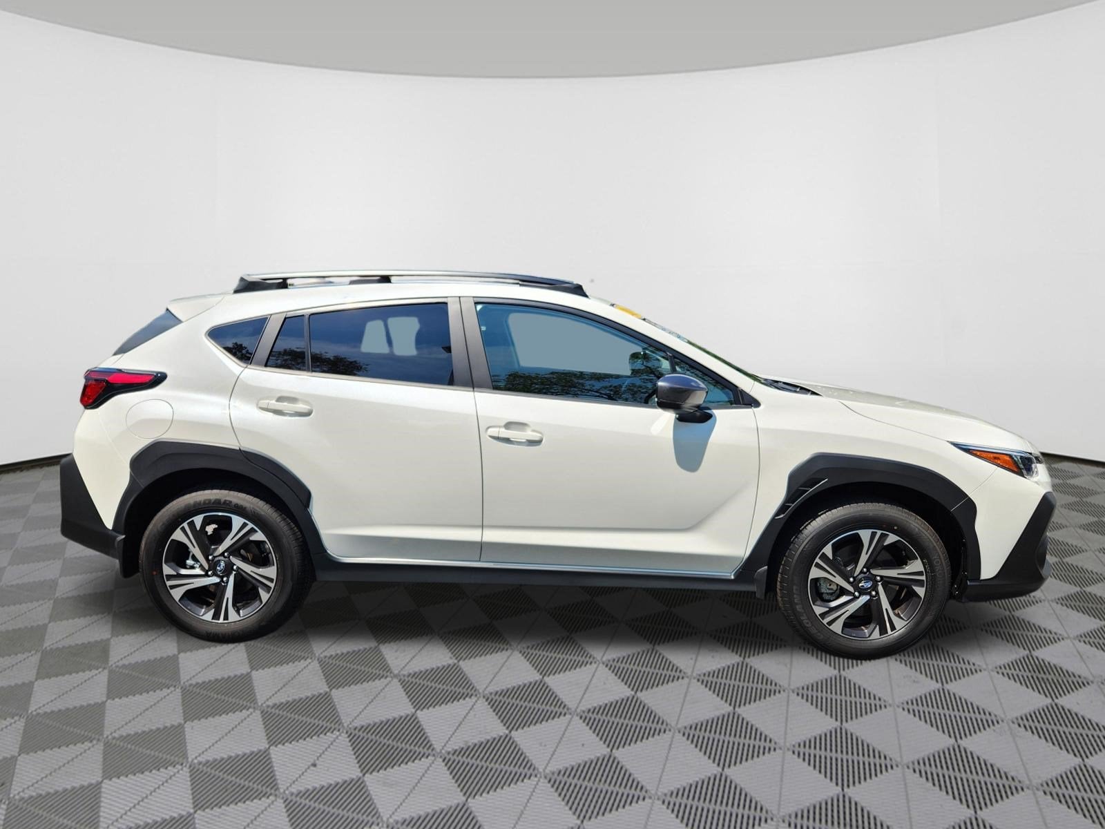 2026 Subaru Crosstrek Premium Blind Spot Detection w/ Rear Cross Traffic Alert +