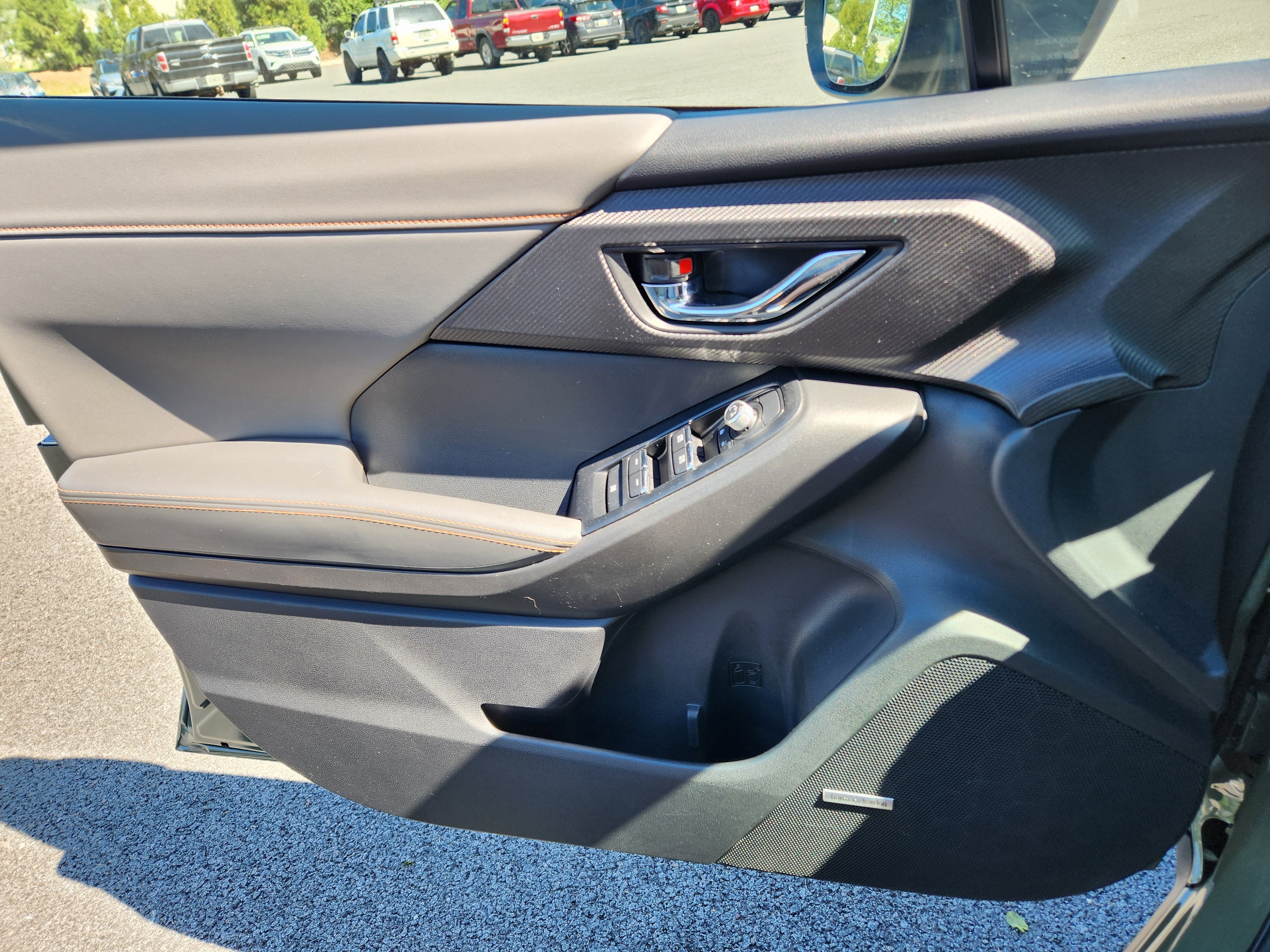2024 Subaru Crosstrek Limited H/K Audio + Power Moonroof