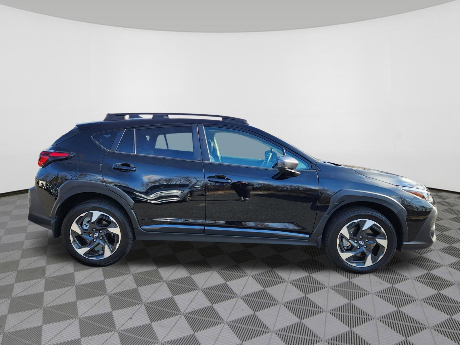 2024 Subaru Crosstrek Limited H/K Audio + Power Moonroof + Navigation