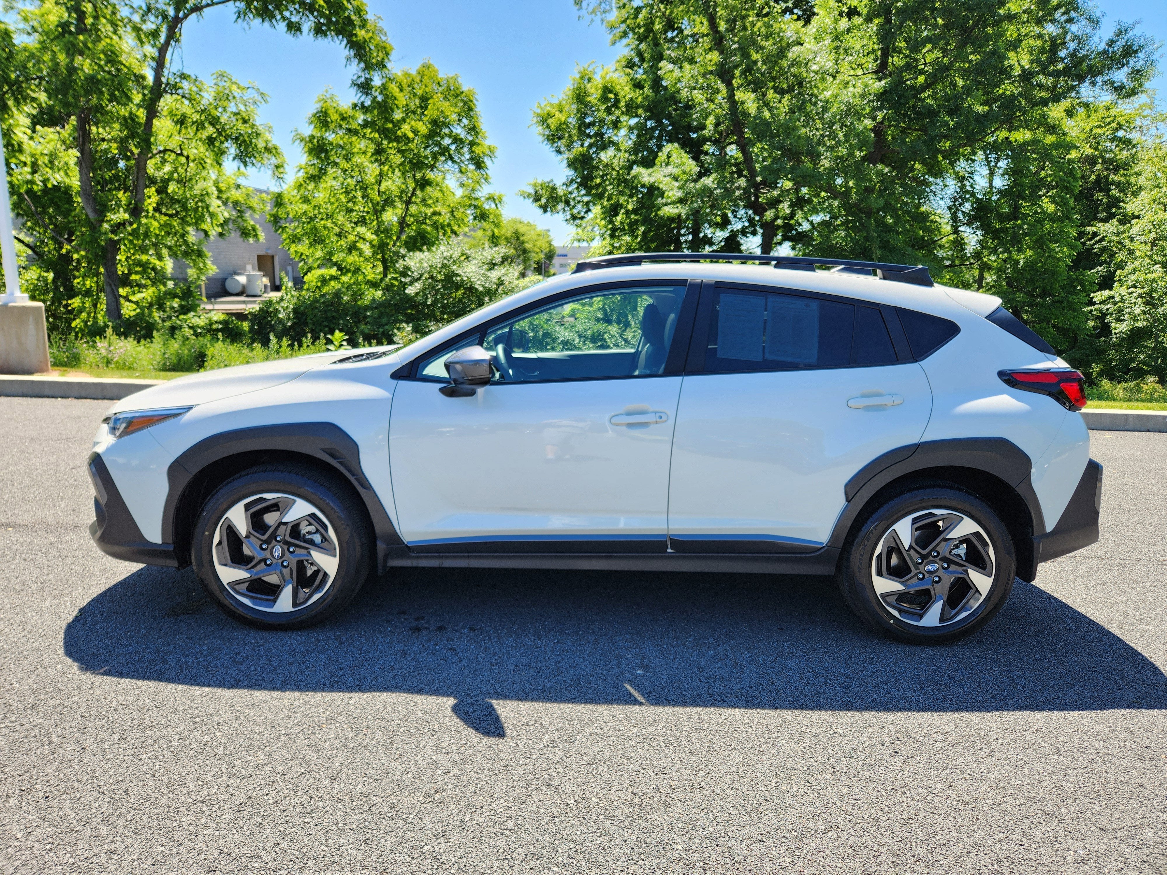 2024 Subaru Crosstrek Limited H/K Audio + Power Moonroof + Navigation