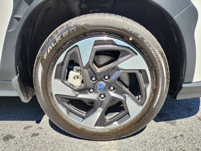 2024 Subaru Crosstrek Limited H/K Audio + Power Moonroof + Navigation