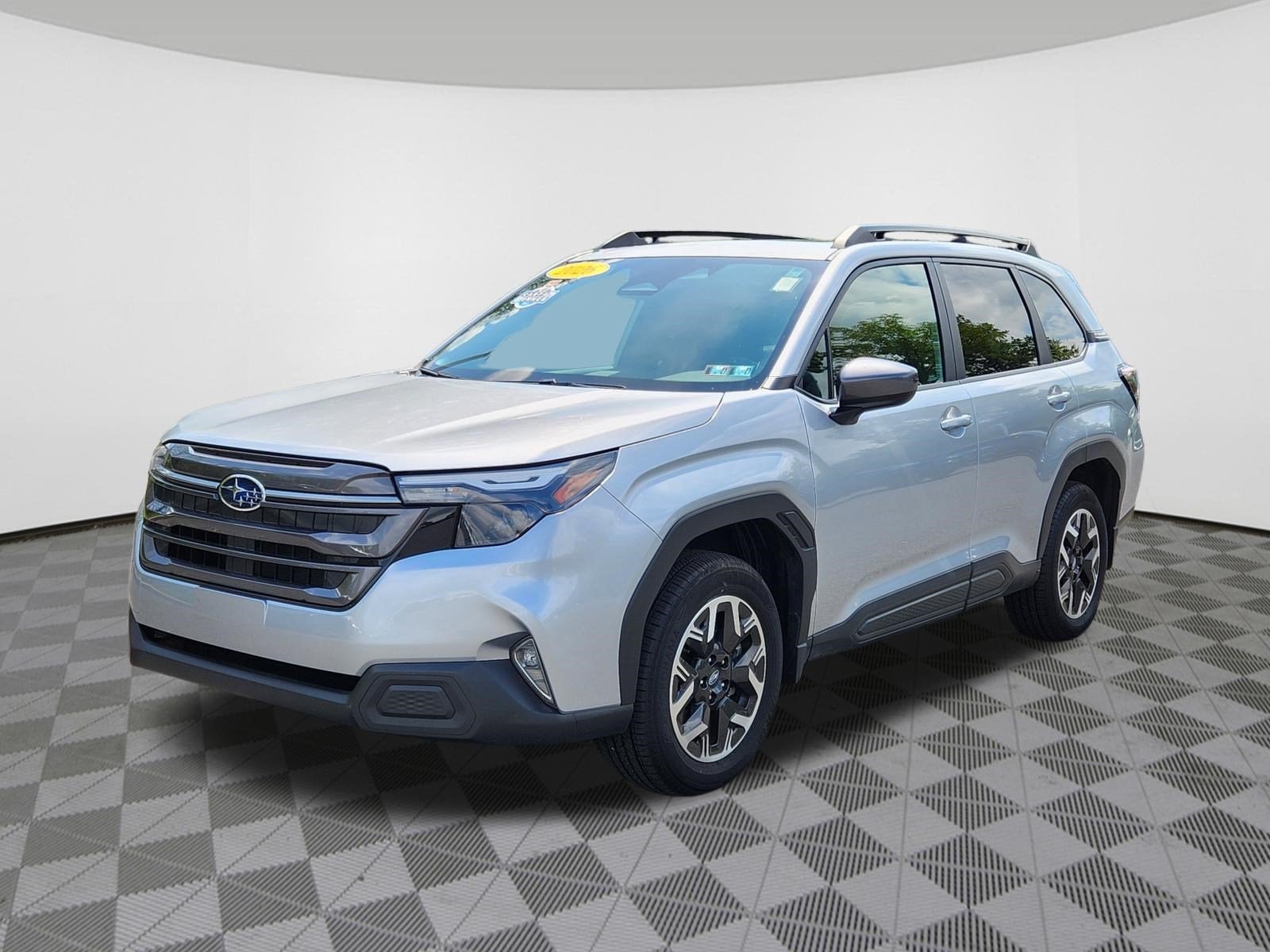 2026 Subaru Forester Premium Power Rear Gate + Blind Spot Detection / Rear Cros