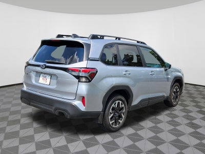 2026 Subaru Forester Premium Power Rear Gate + Blind Spot Detection / Rear Cros