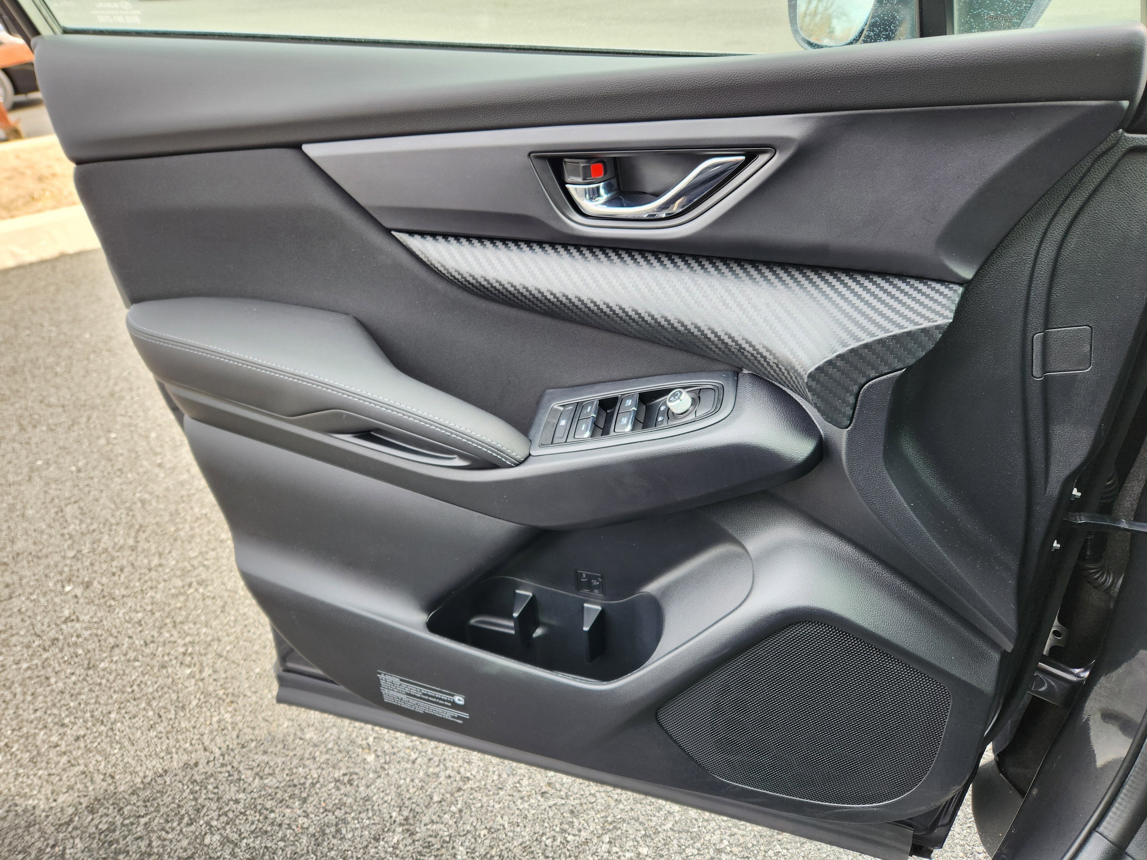 2025 Subaru Ascent Premium Power Rear Gate + Keyless Access with Push-Button