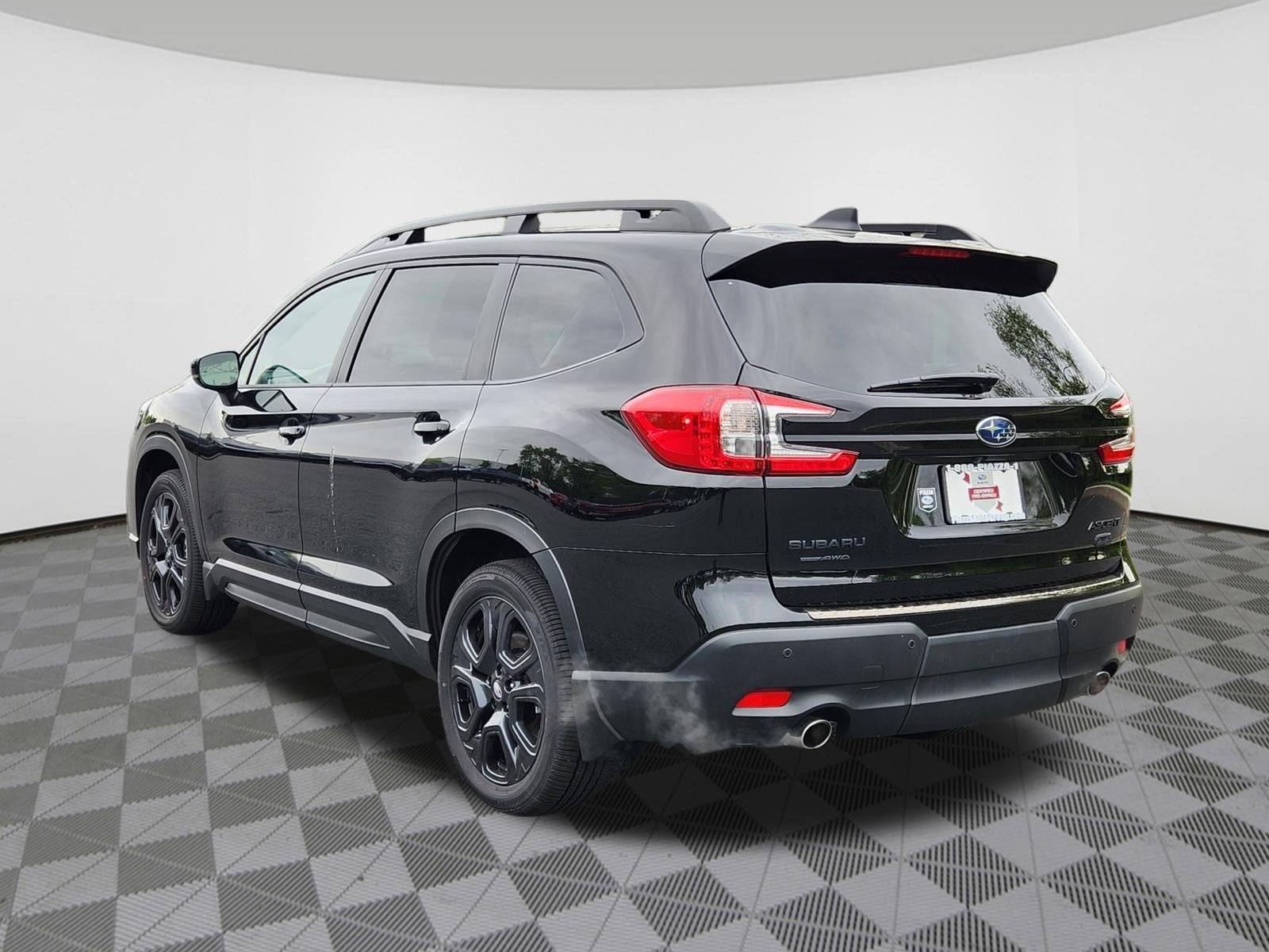 2025 Subaru Ascent Onyx Edition Touring