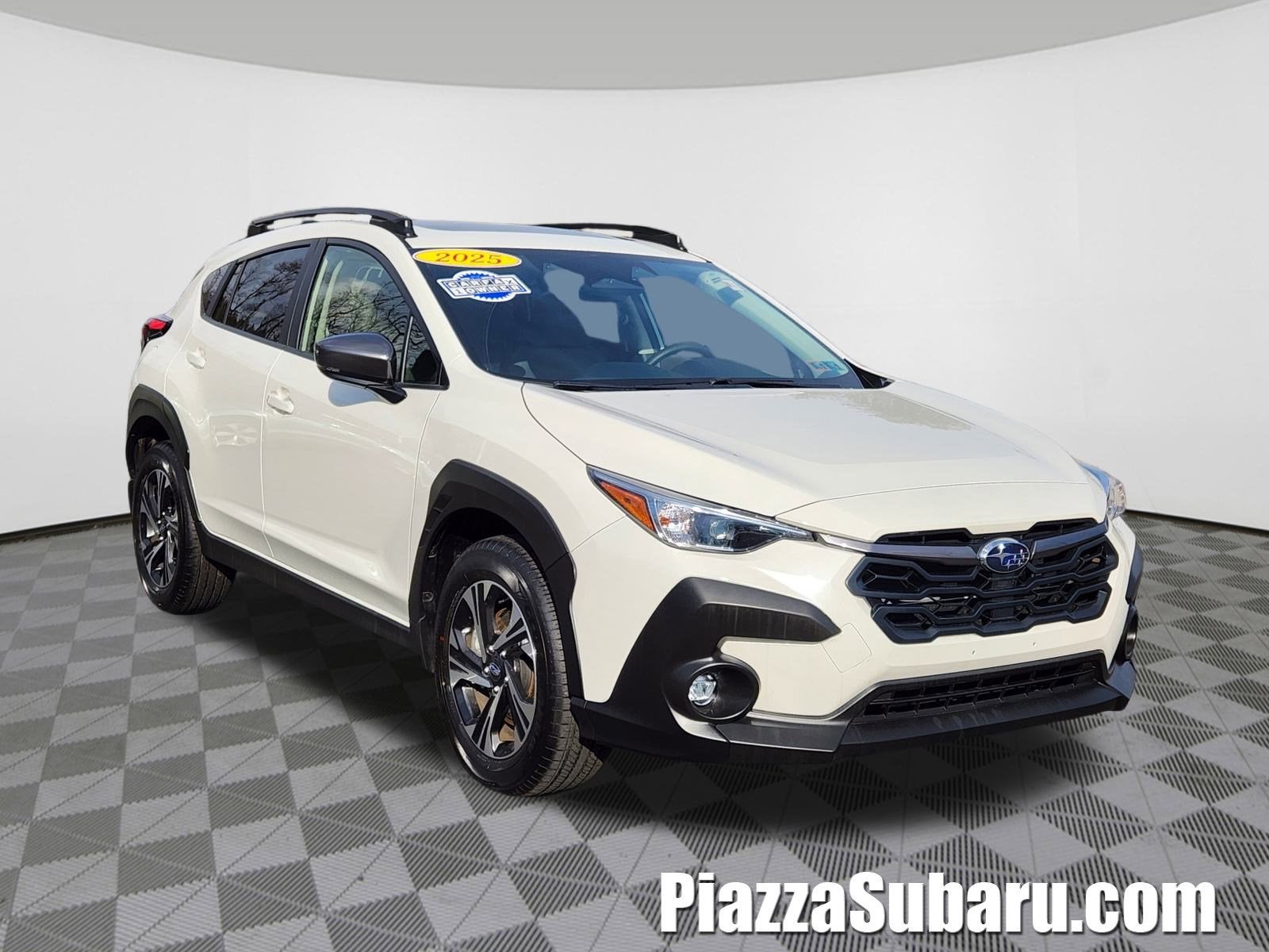 2025 Subaru Crosstrek Premium Blind Spot Detection w/ Rear Cross Traffic Alert +