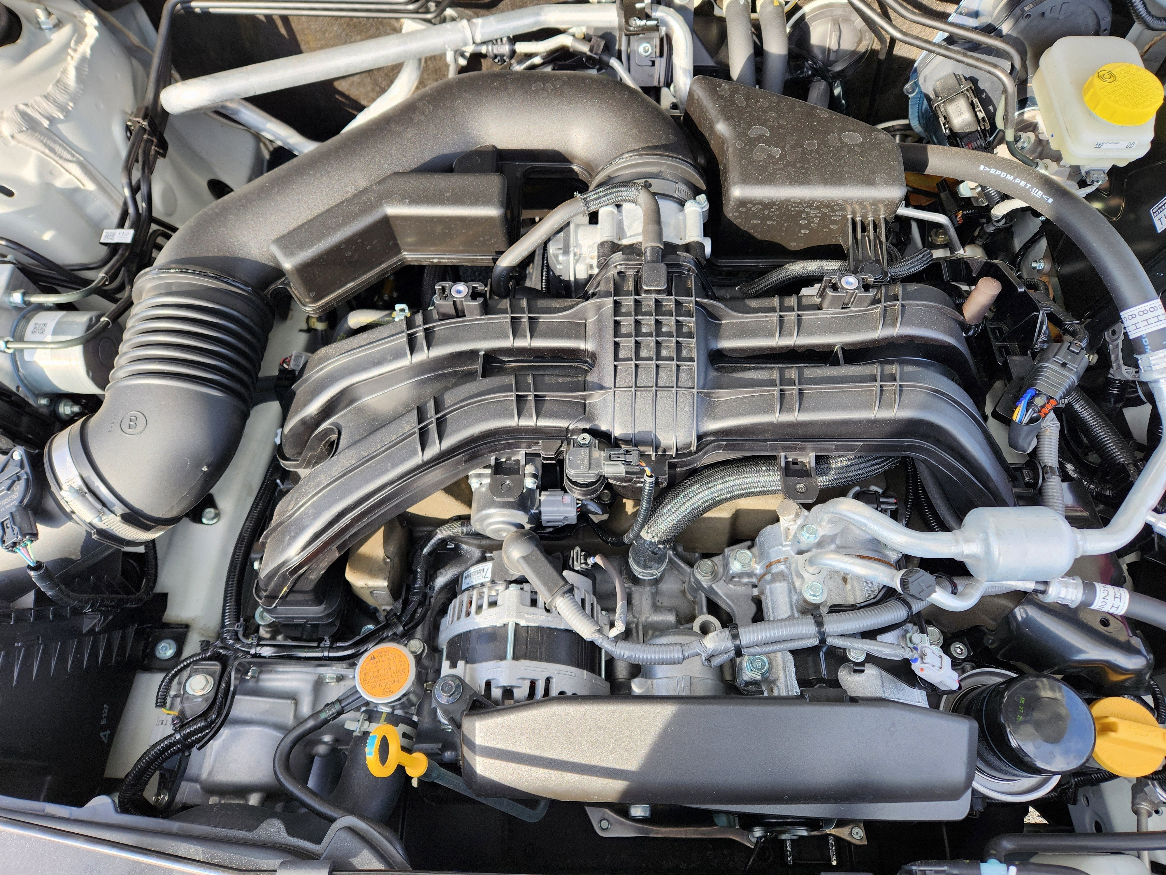 2025 Subaru Crosstrek Premium Blind Spot Detection w/ Rear Cross Traffic Alert +