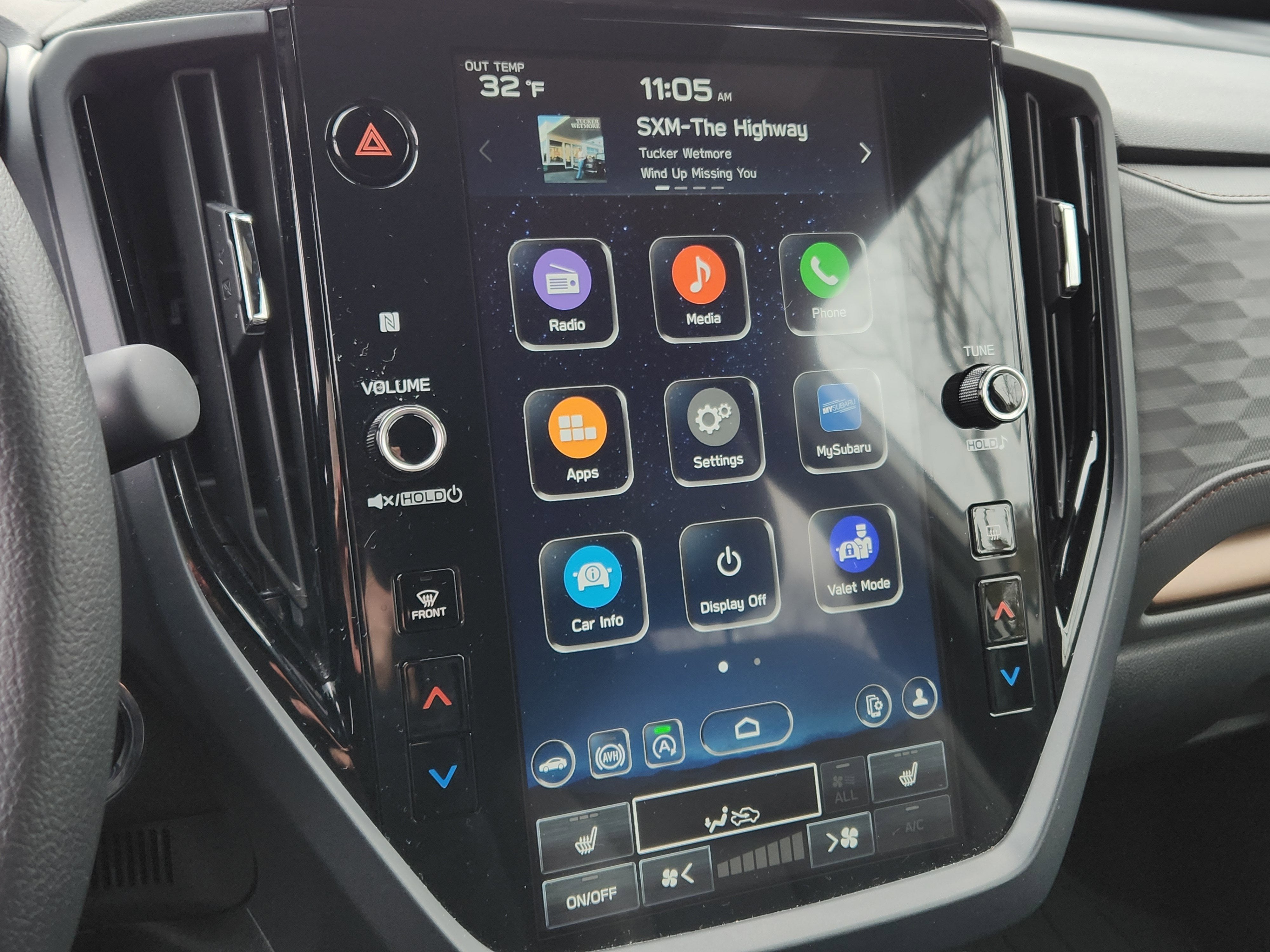 2025 Subaru Forester Sport Harman Kardon Audio + Power Rear Gate + Reverse Au