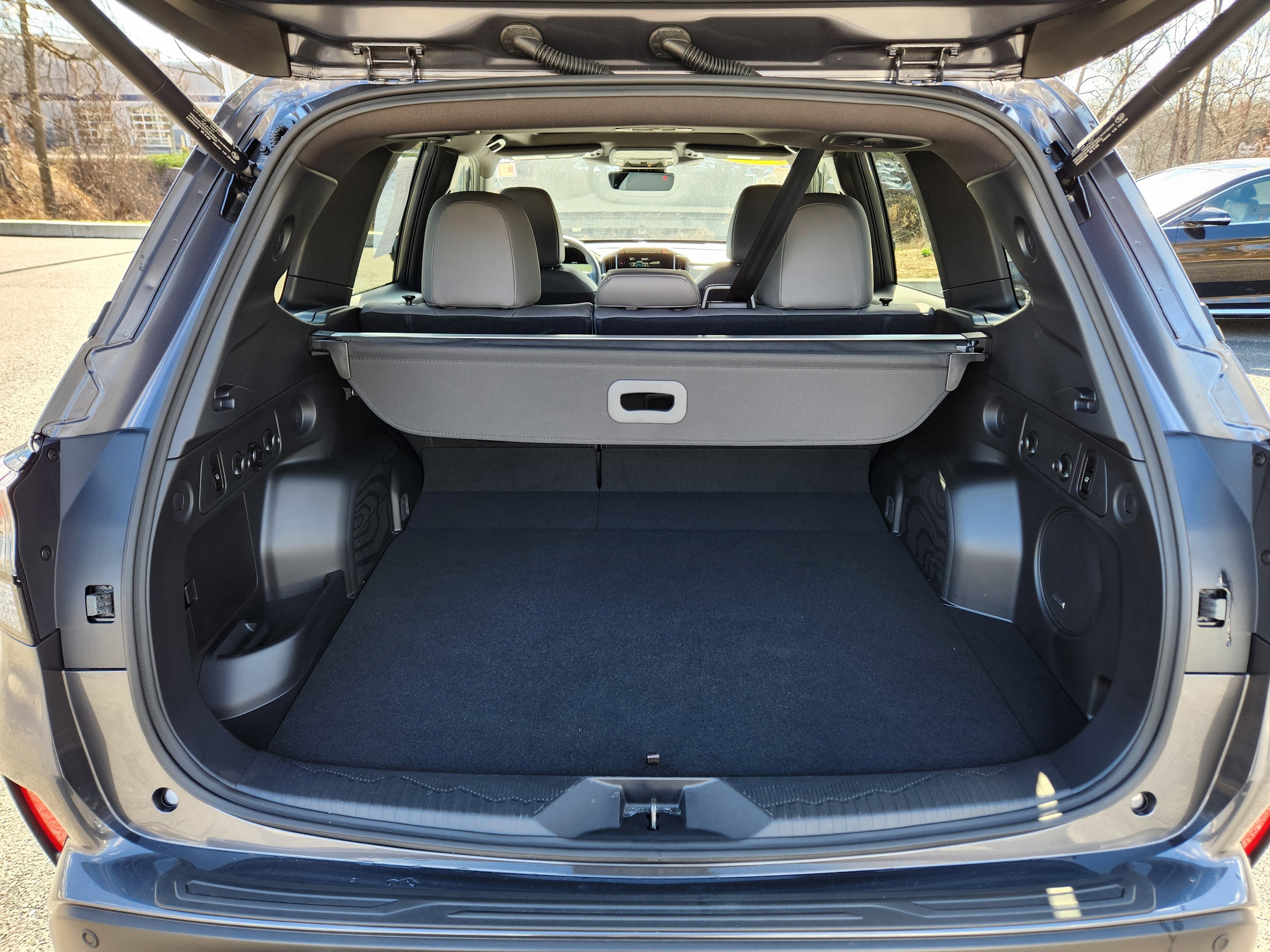 2025 Subaru Forester Hybrid Limited Harman Kardon Audio + Power Rear Gate + Reverse Au
