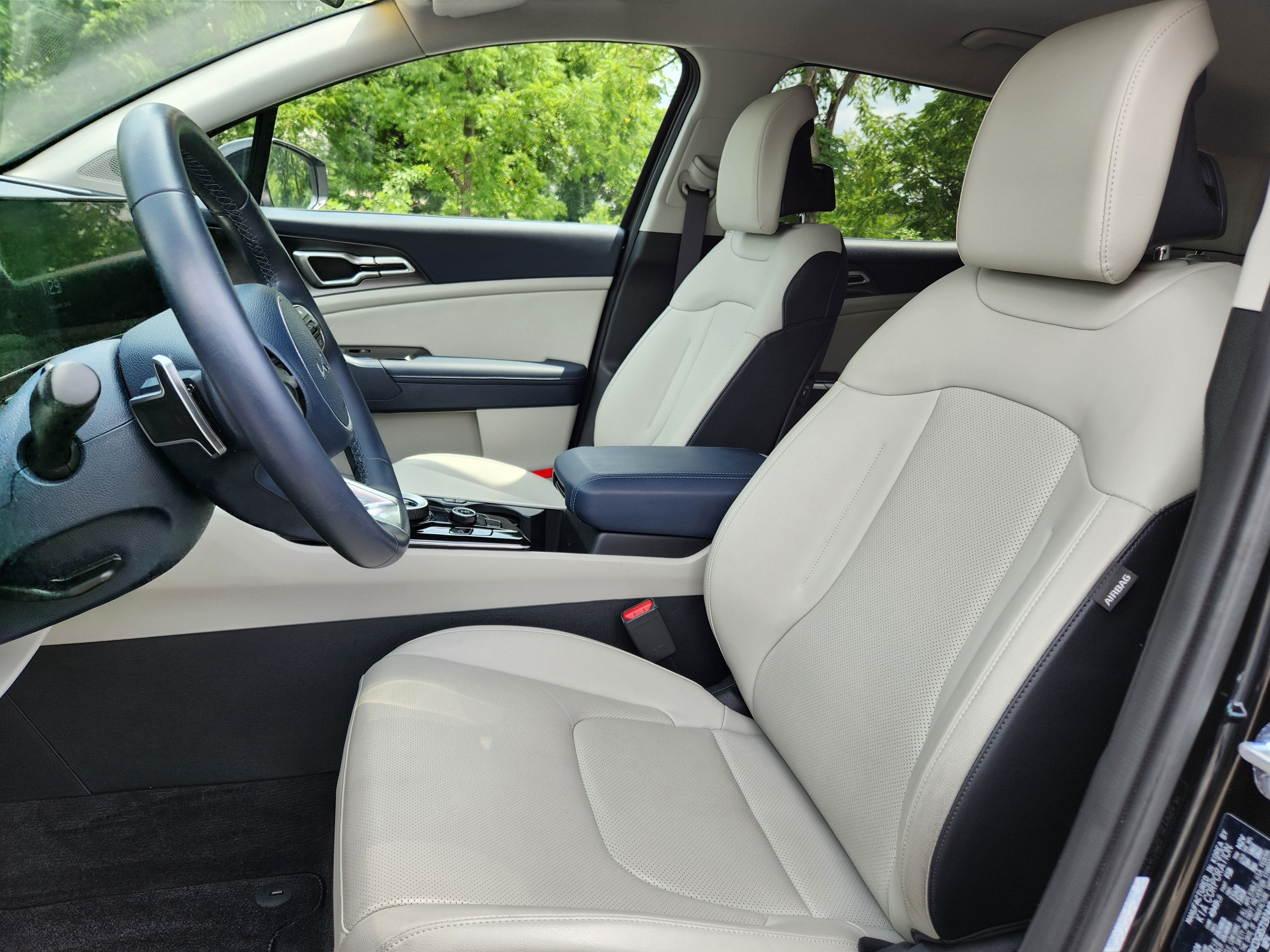 2025 Kia Sportage Hybrid EX