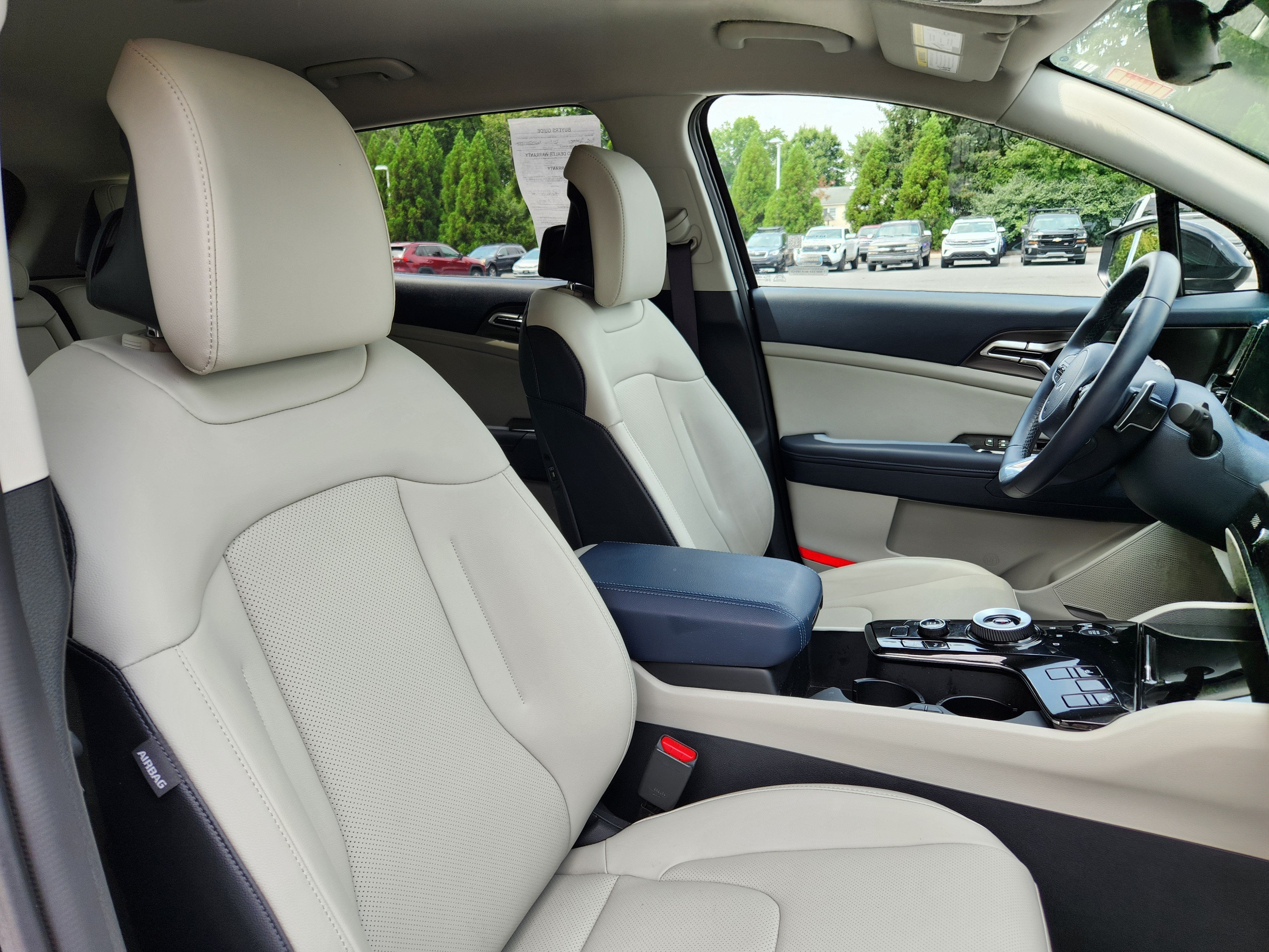 2025 Kia Sportage Hybrid EX