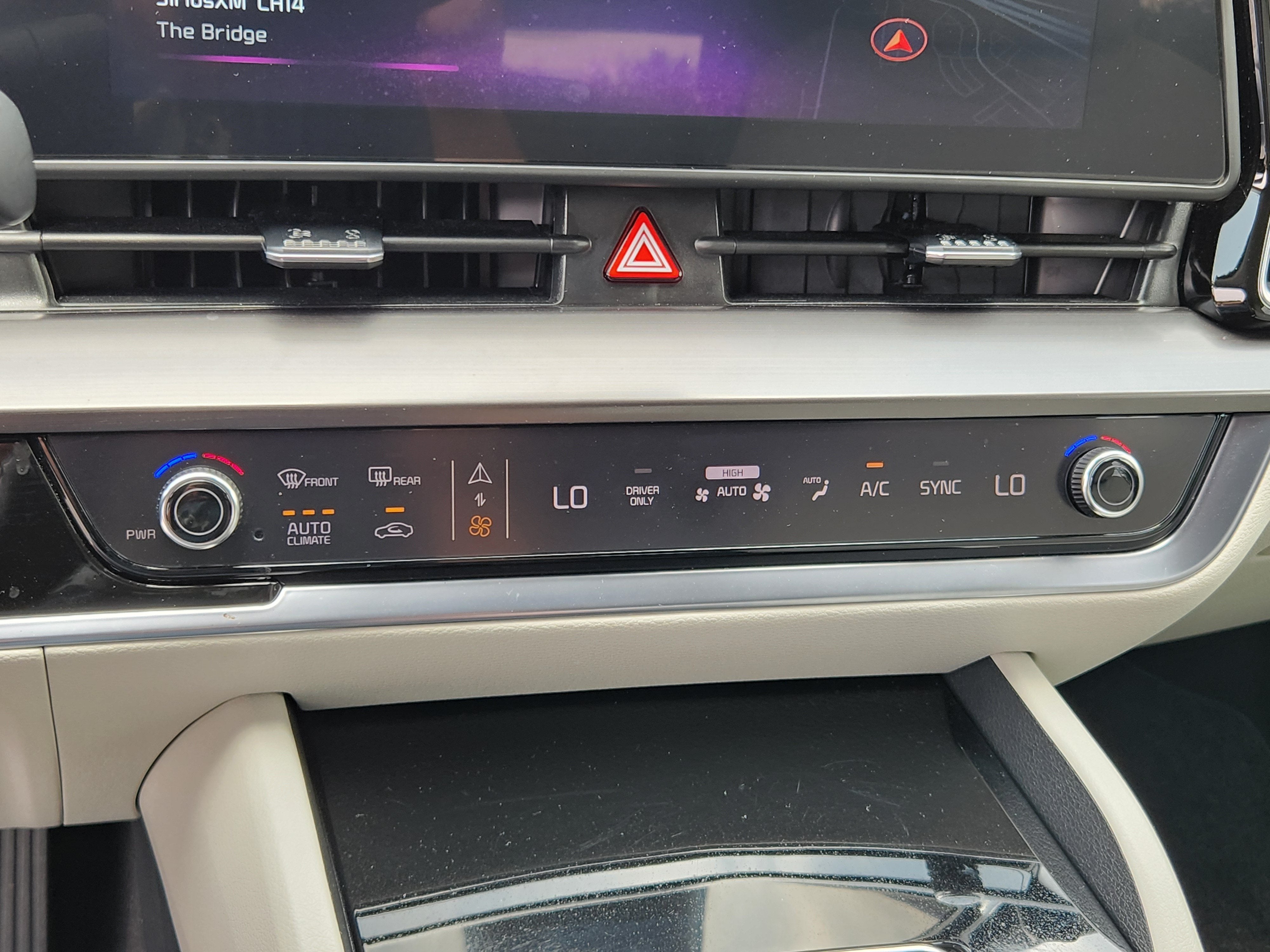 2025 Kia Sportage Hybrid EX