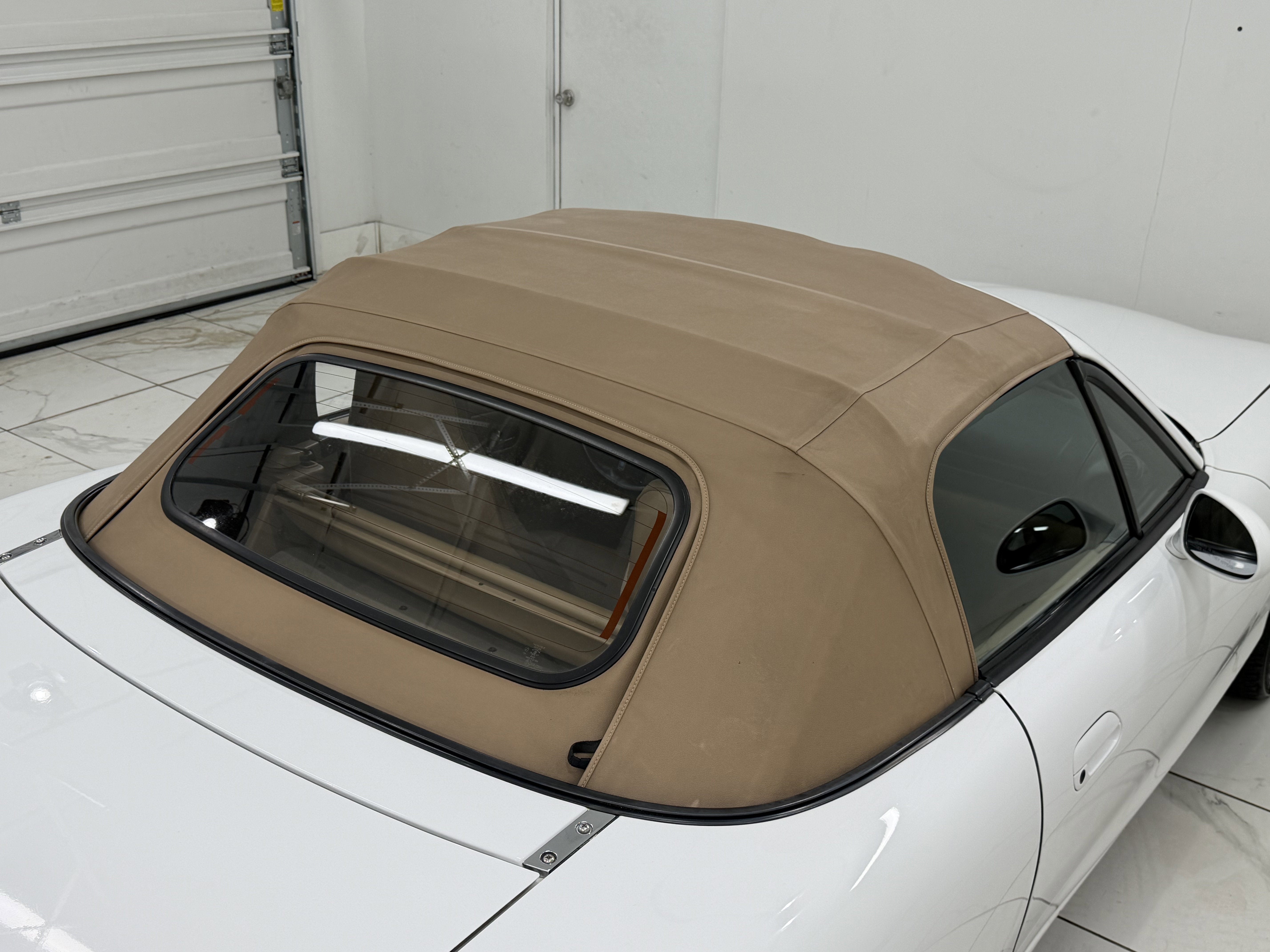 2001 Mazda Mazda MX-5 Miata Base