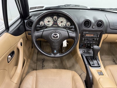 2001 Mazda Mazda MX-5 Miata Base