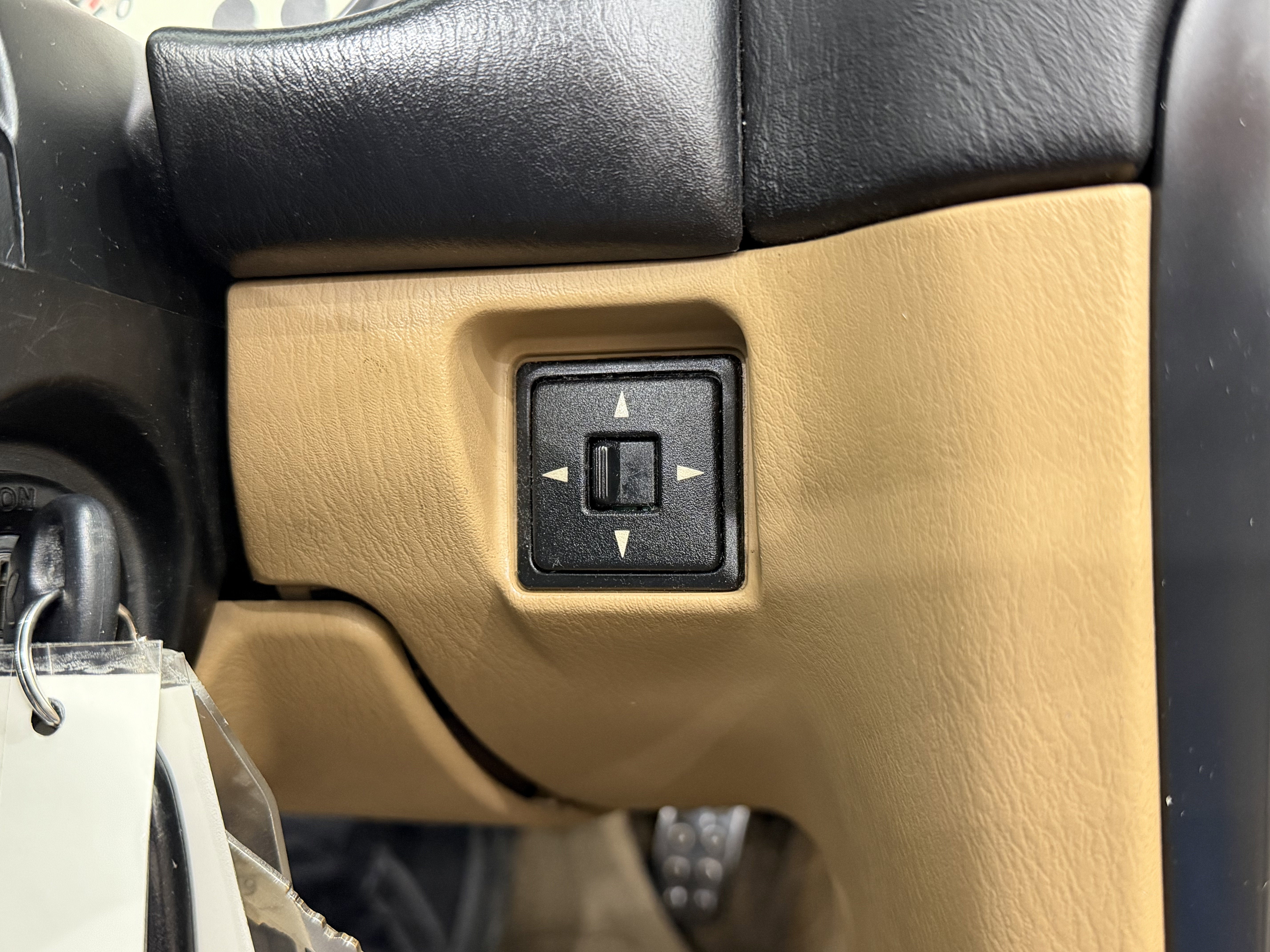 2001 Mazda Mazda MX-5 Miata Base